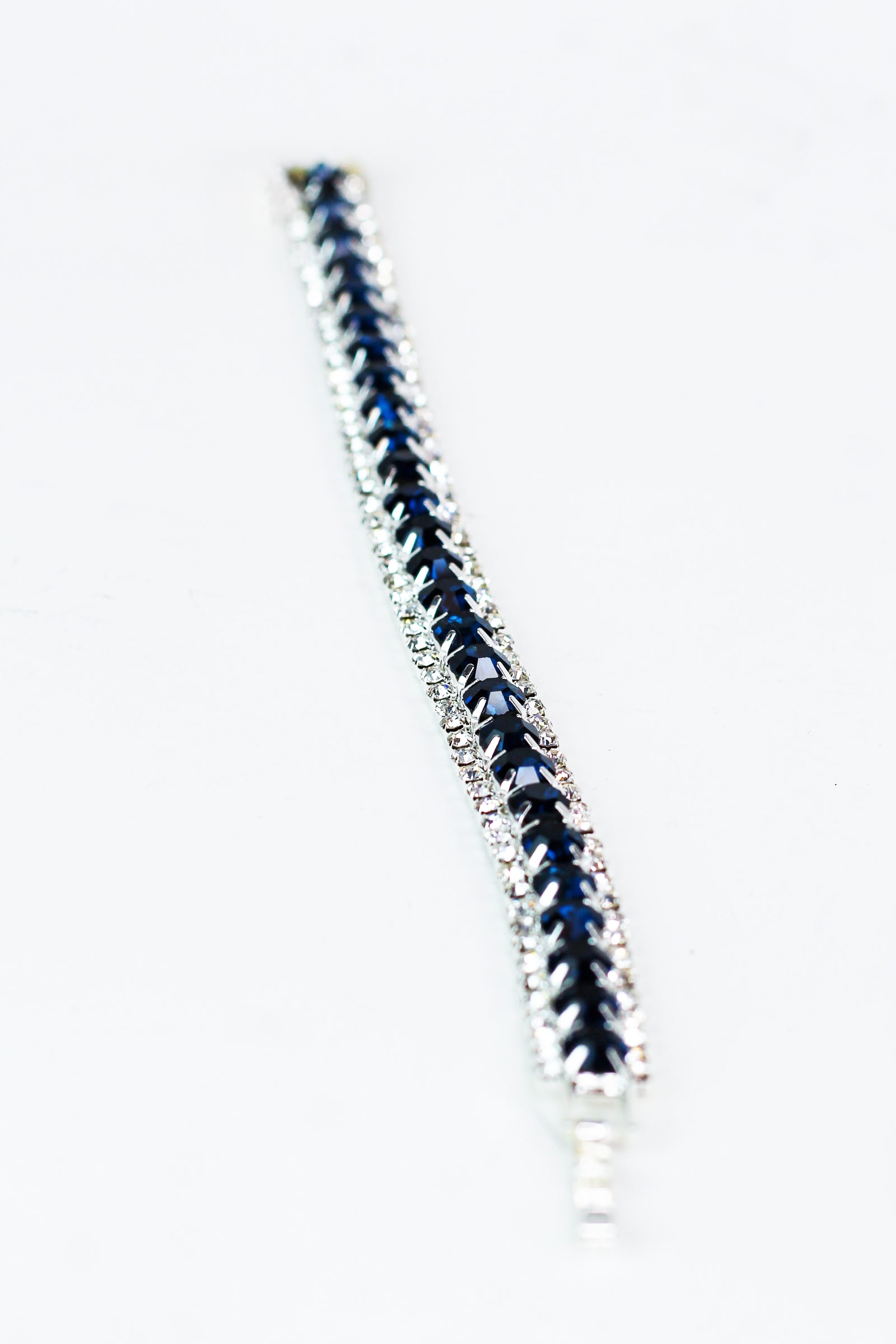 Circle Center Rhinestone Trim Tennis