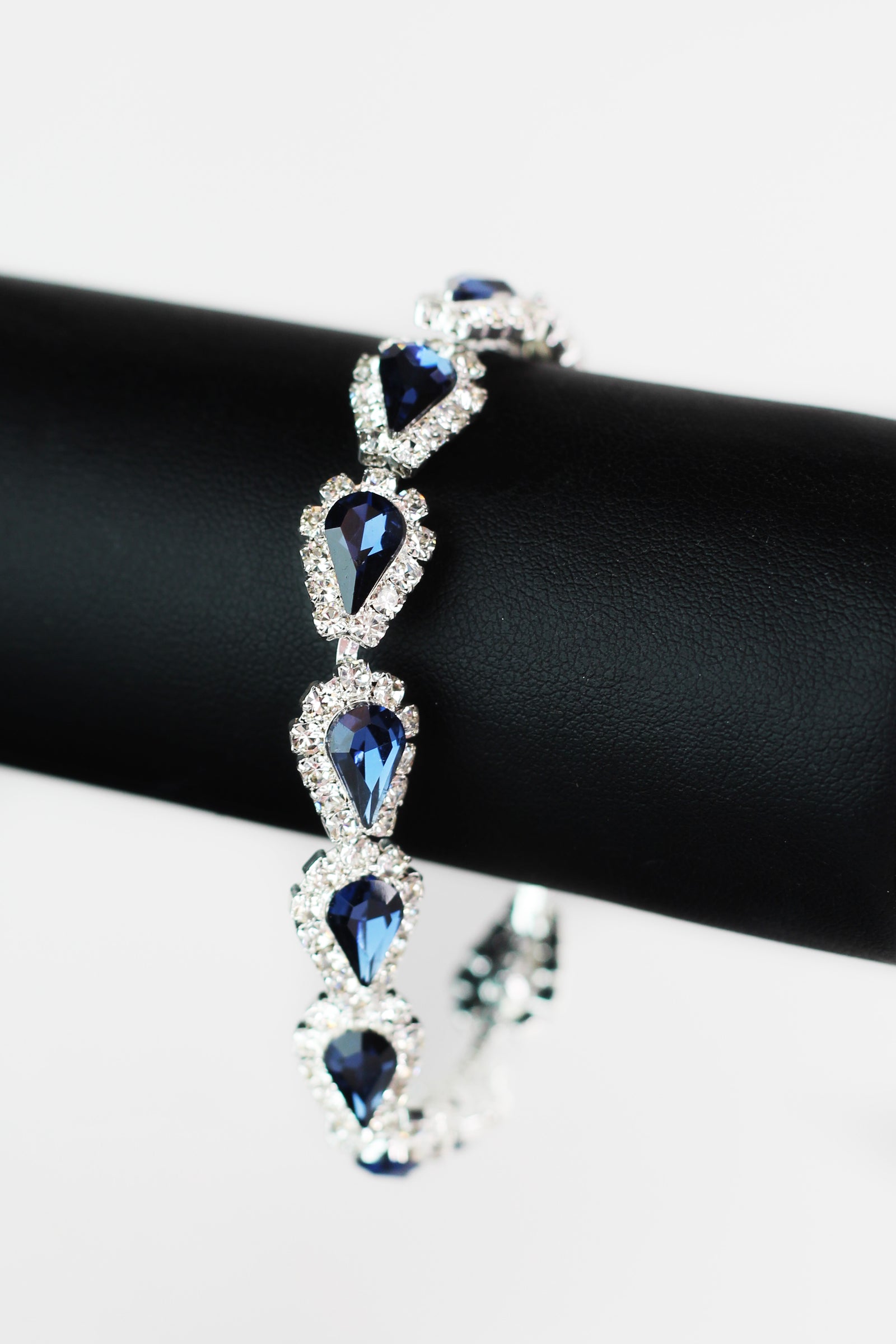 Teardrop Rhinestone Trim Tennis Bracelet