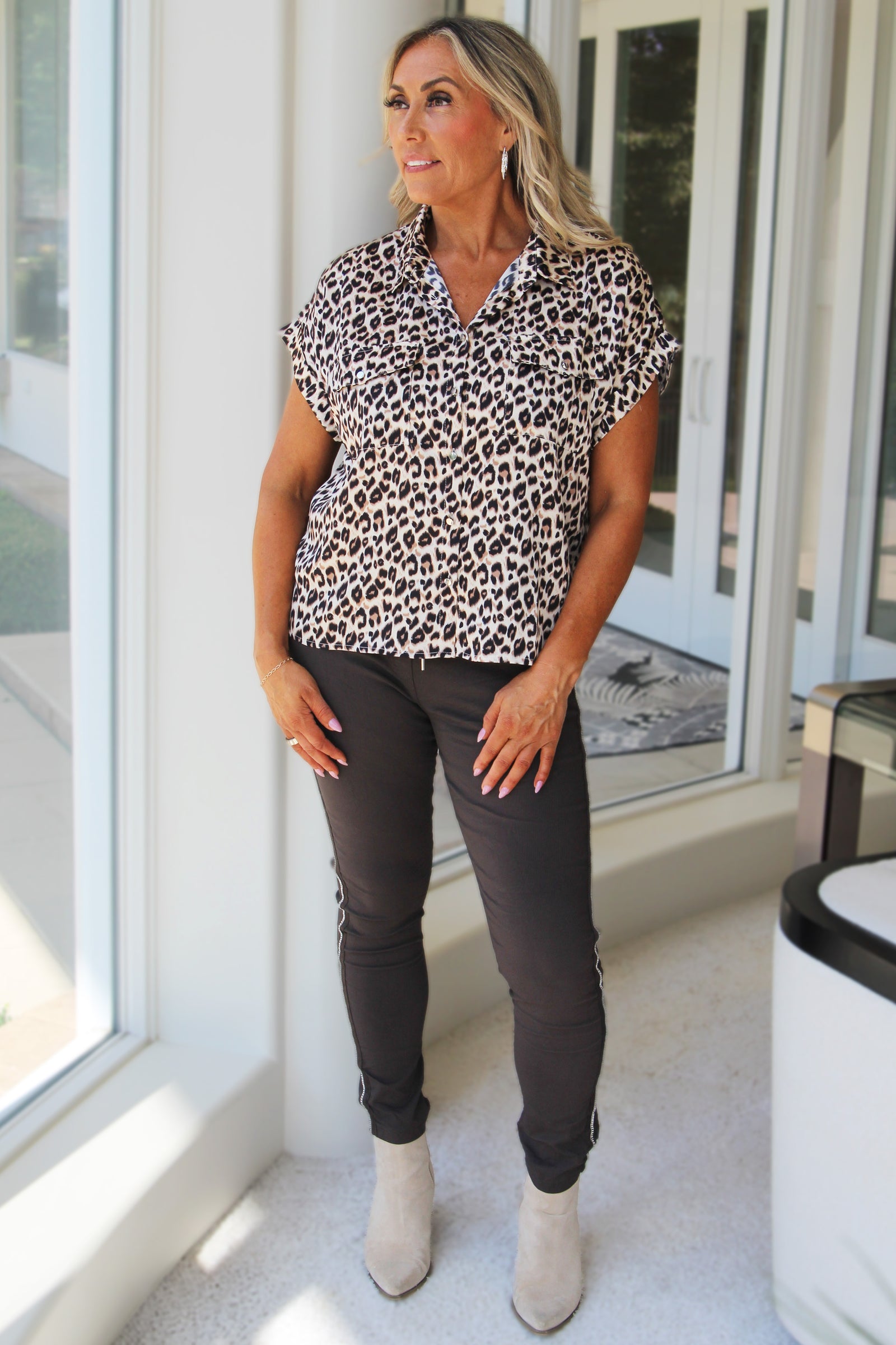 Leopard Two Pocket Short Sleeve Blouse