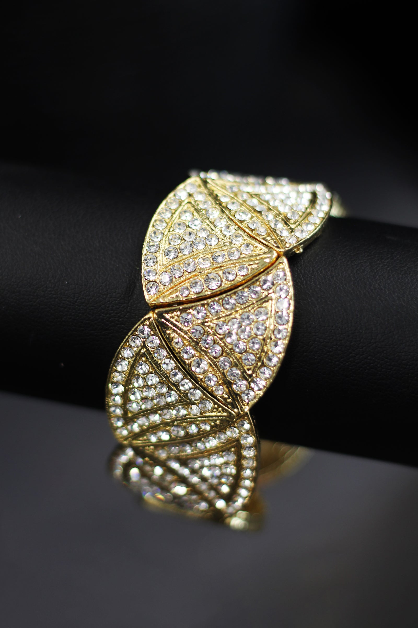 Rhinestone Triangles Stretch Bracelet