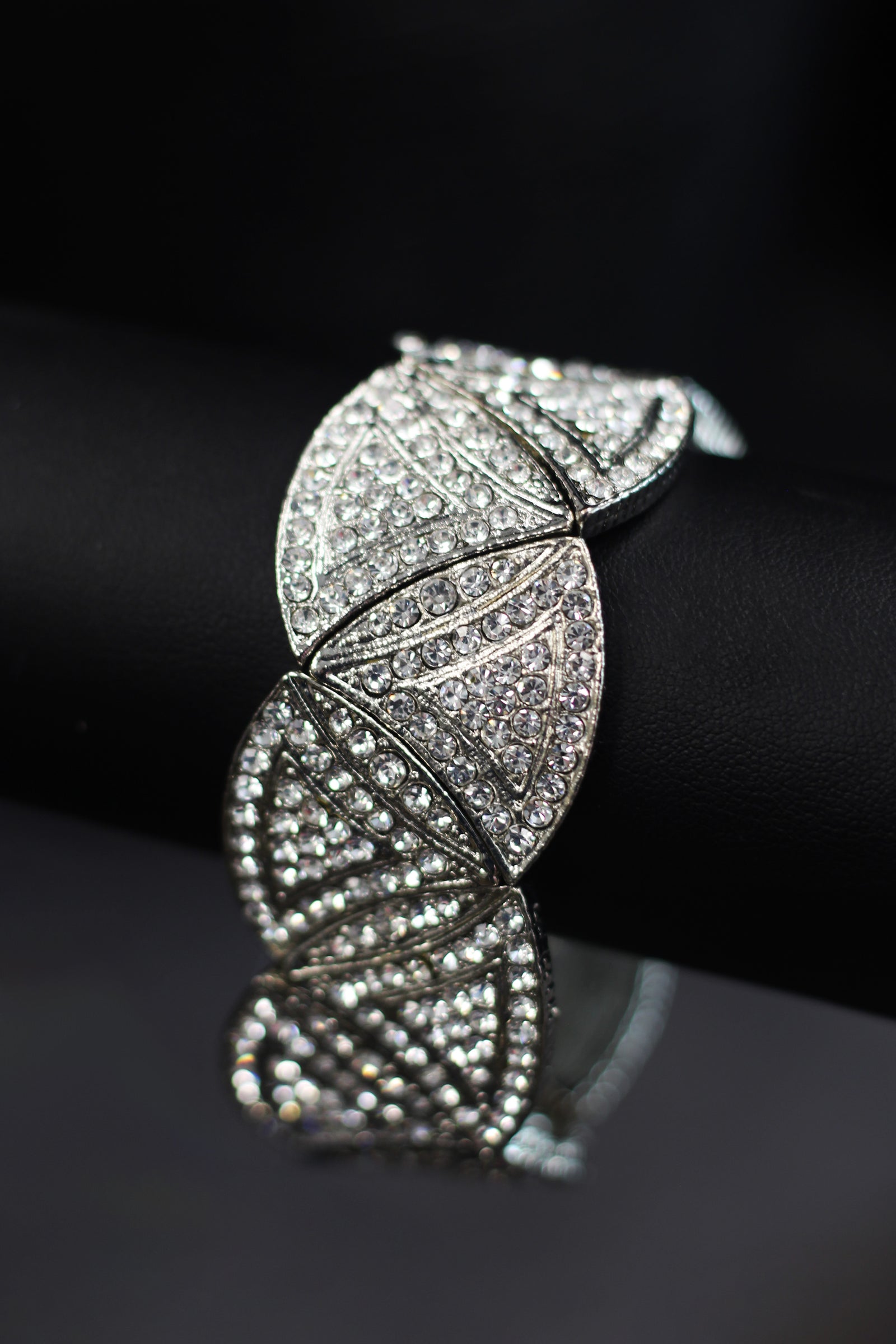 Rhinestone Triangles Stretch Bracelet