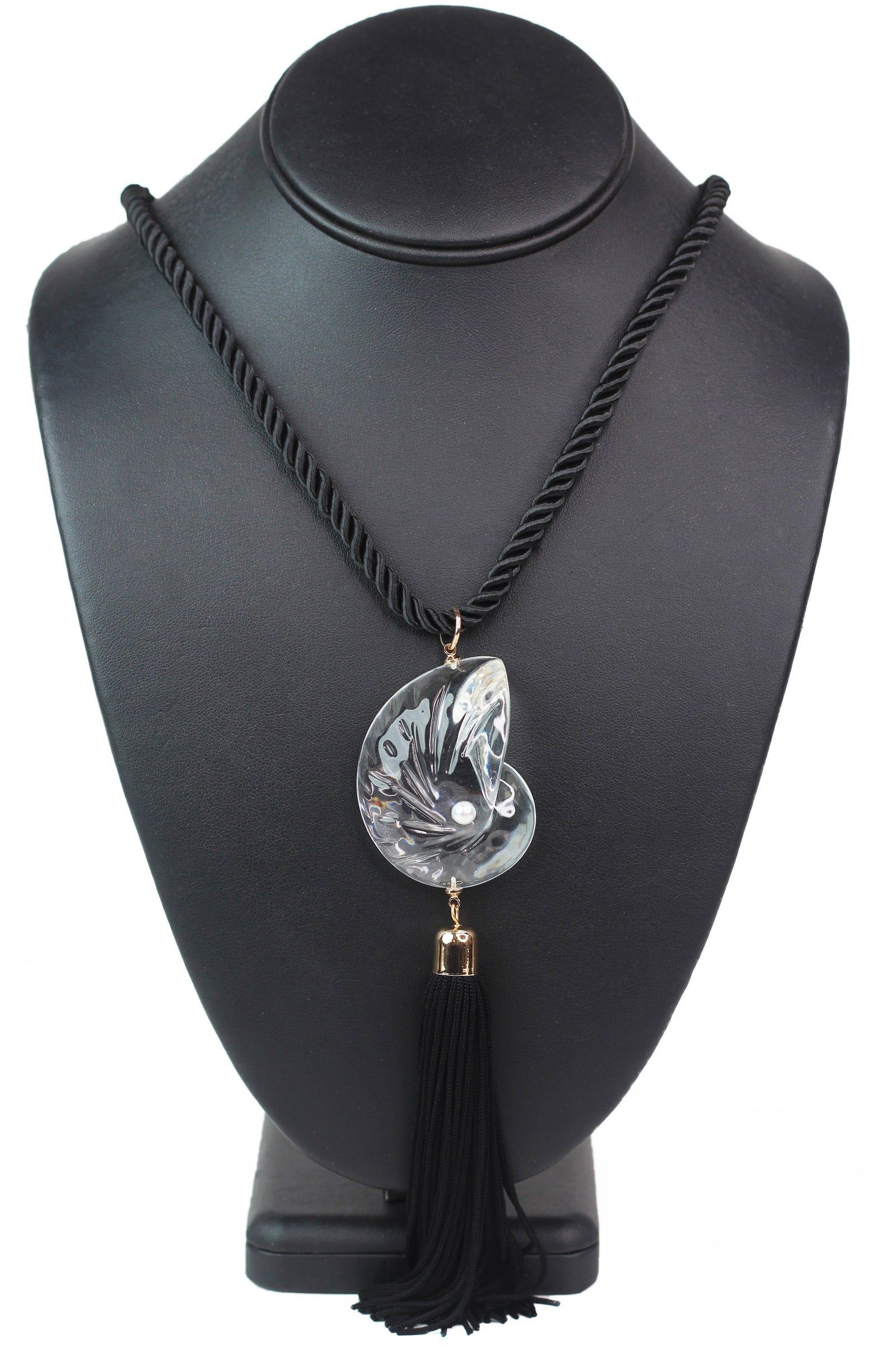 Rope Necklace w/ Clear Seashell & Black Tassel Pendant
