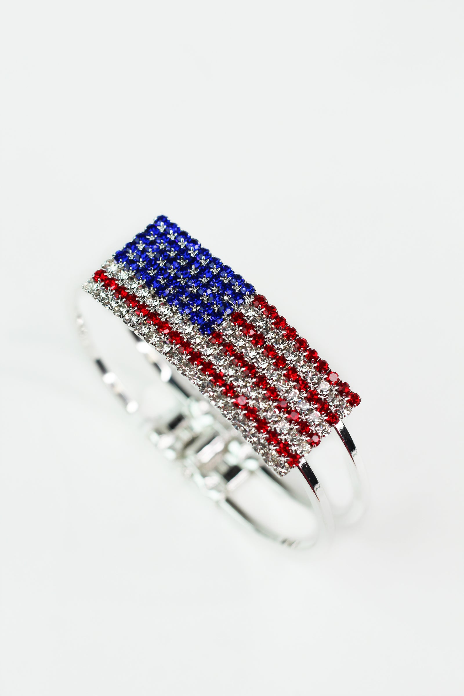 Rhinestone USA Flag Metal Bangle Bracelet