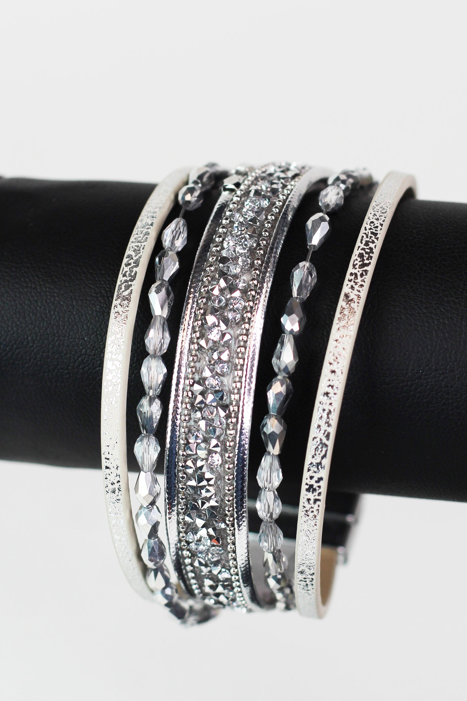 Barrel Beads Strips & Stones Magnetic Bracelet
