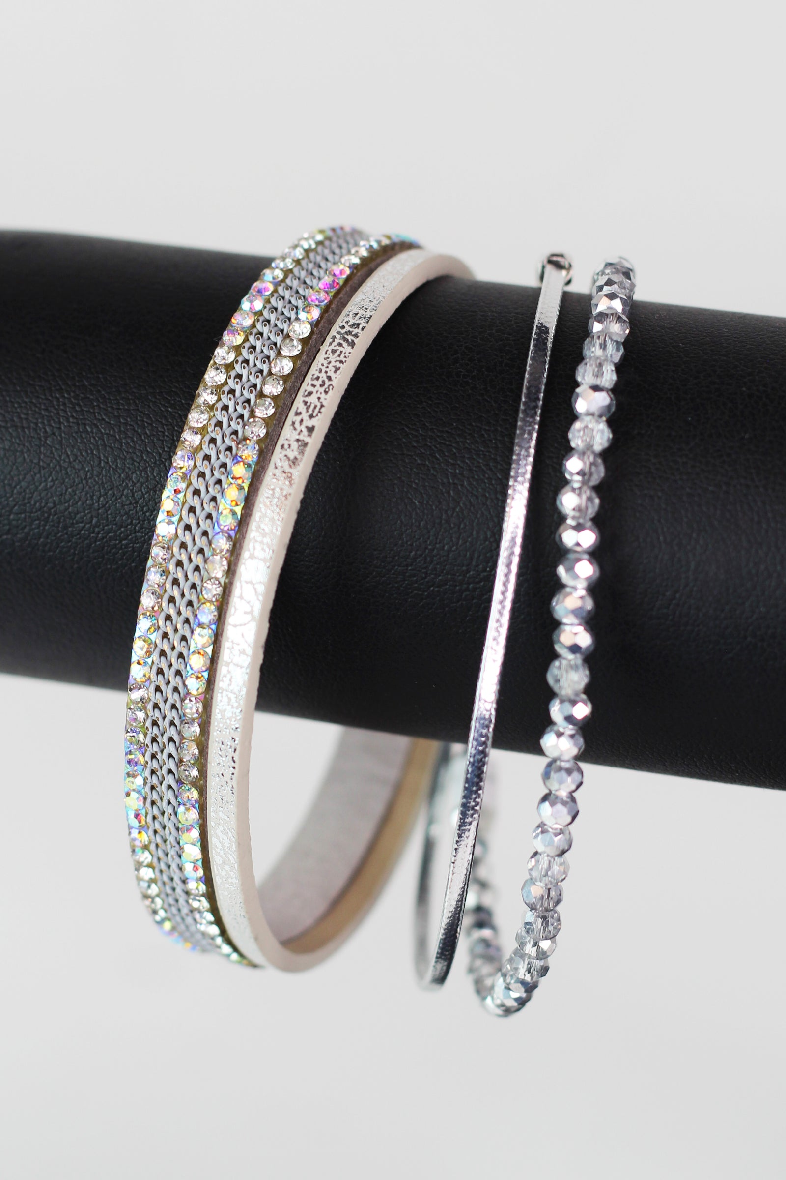 Thin Beads Strips Chains & Stones Magnetic Bracelet