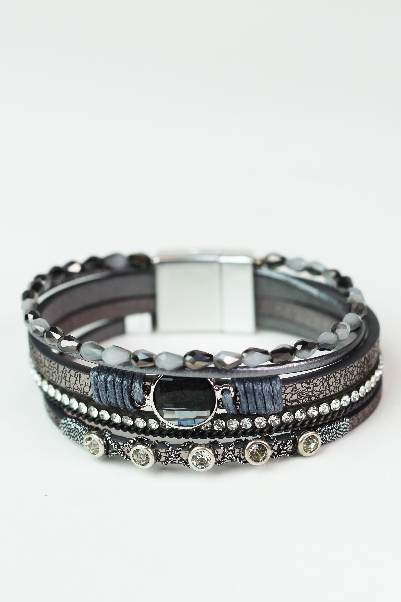 Thin Barrel Beads Stones Strips & Round Center Magnetic Bracelet