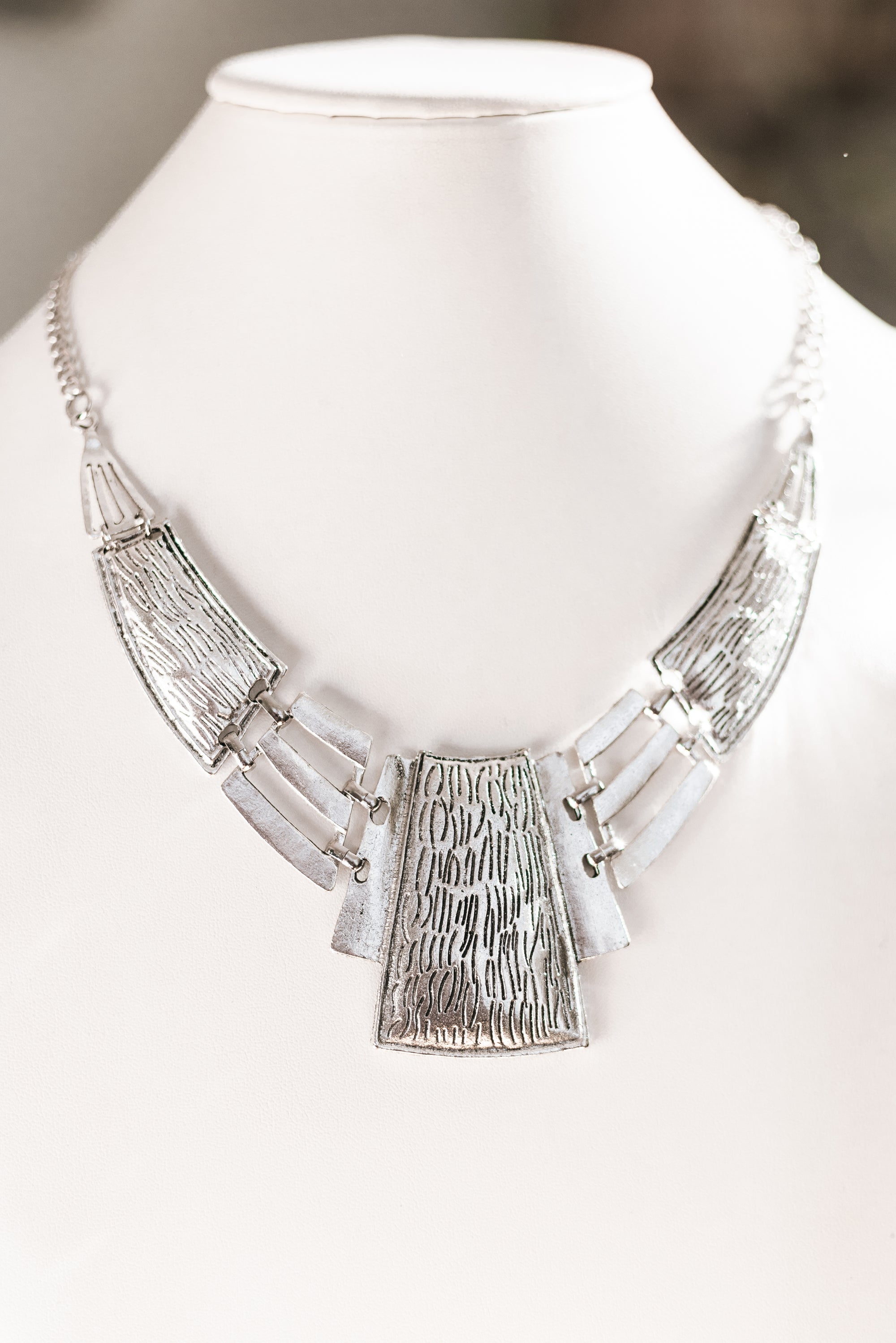 Metal Distorted Shape Necklace (SALE)