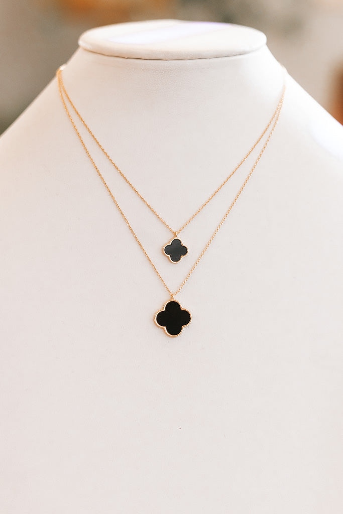 Thin Double Chain Clover Pendant Necklace