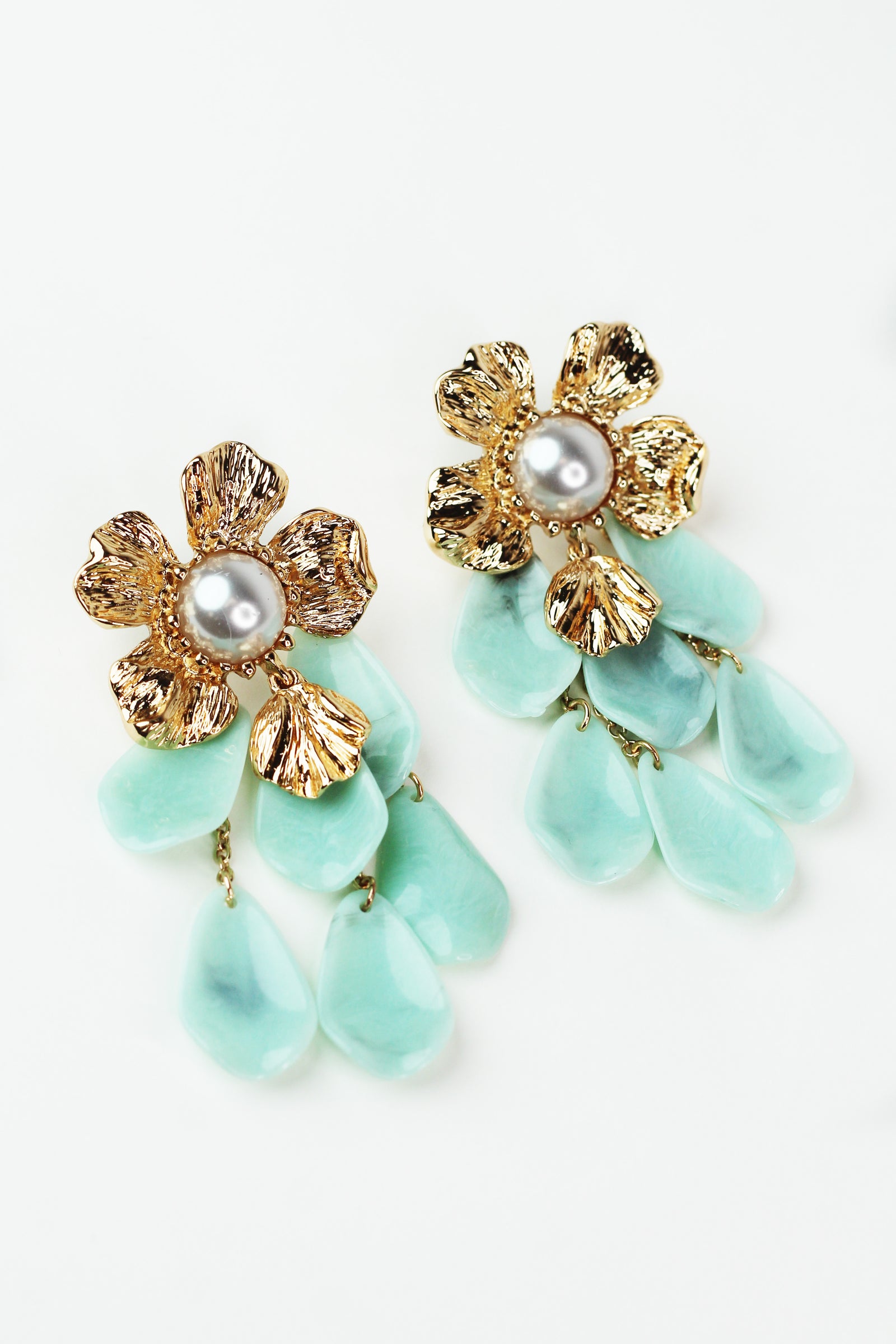 Gold Flower w/ Pearl Center & Dangling Petals Earrings