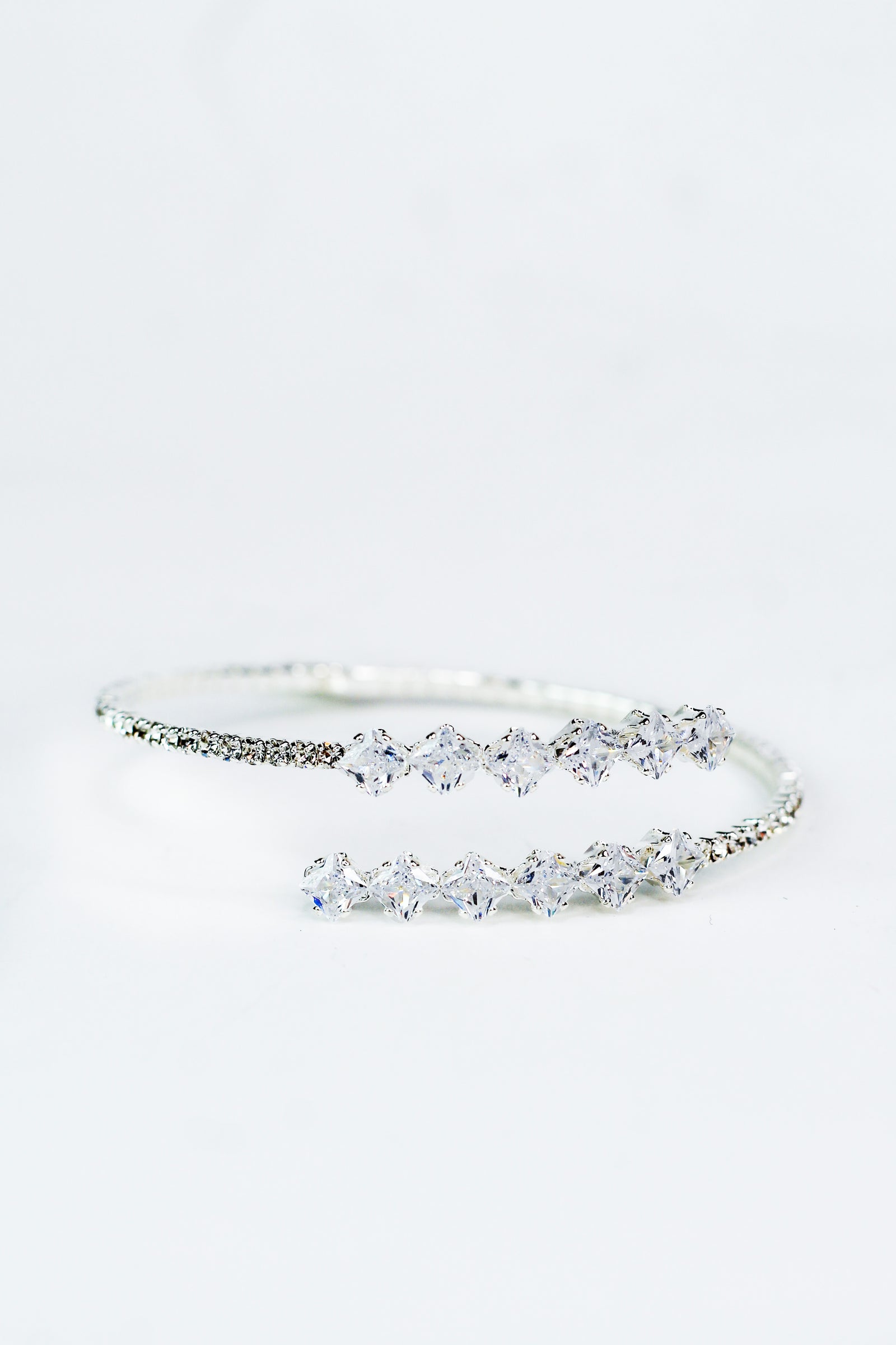 Round & Square Rhinestone Single Row Overlapping Ends - Glitz & Ears Boutique