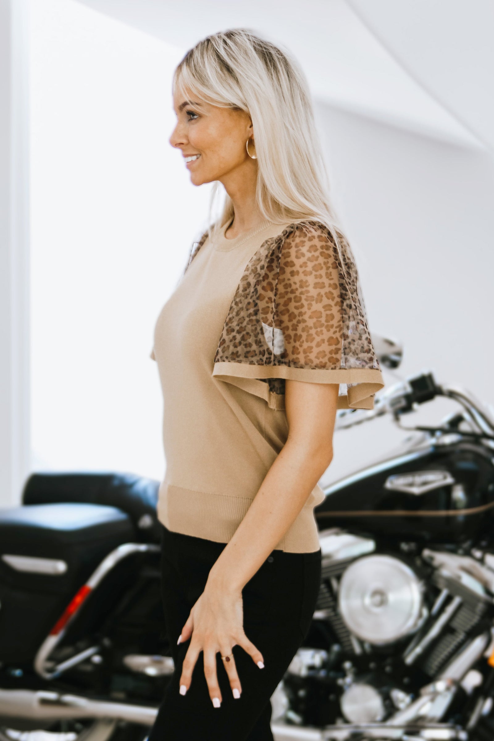 Sweater Top w/ Sheer Leopard Print Flounce Sleeves