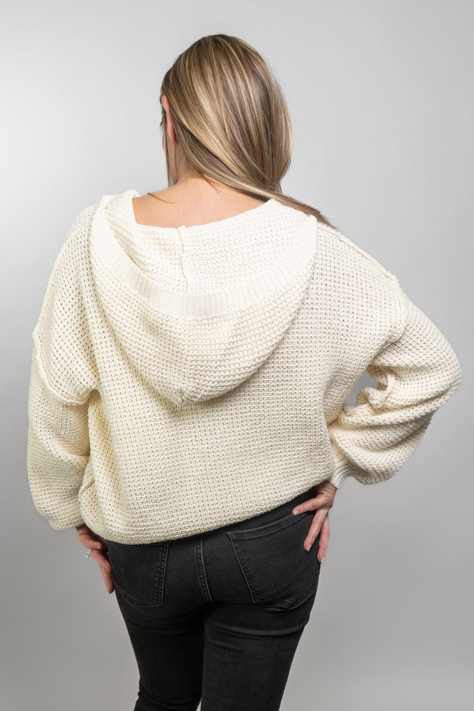 Textured Zipped Hoodie Sweater