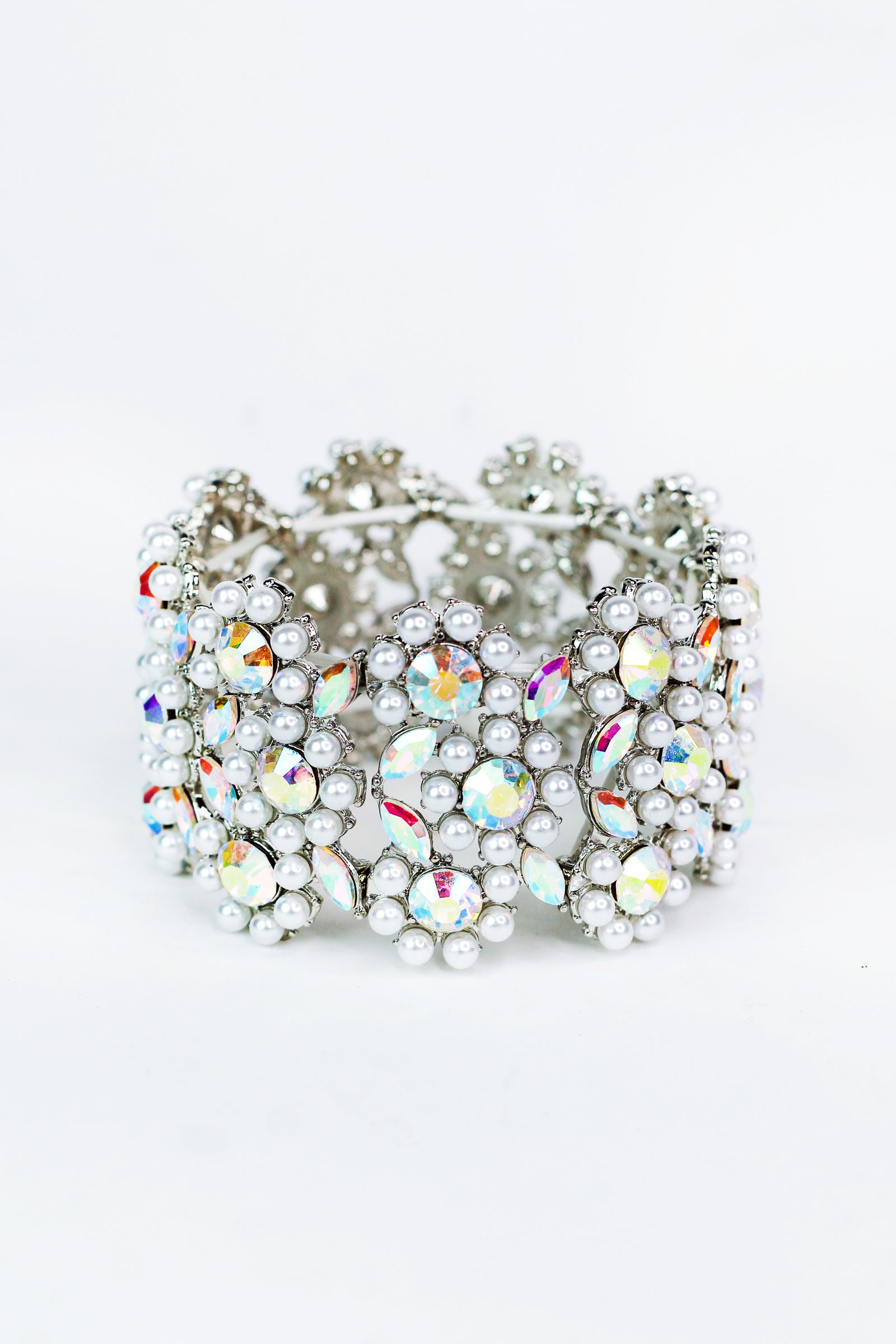 Floral Design Pearl & Rhinestone Bracelet - Glitz & Ears Boutique