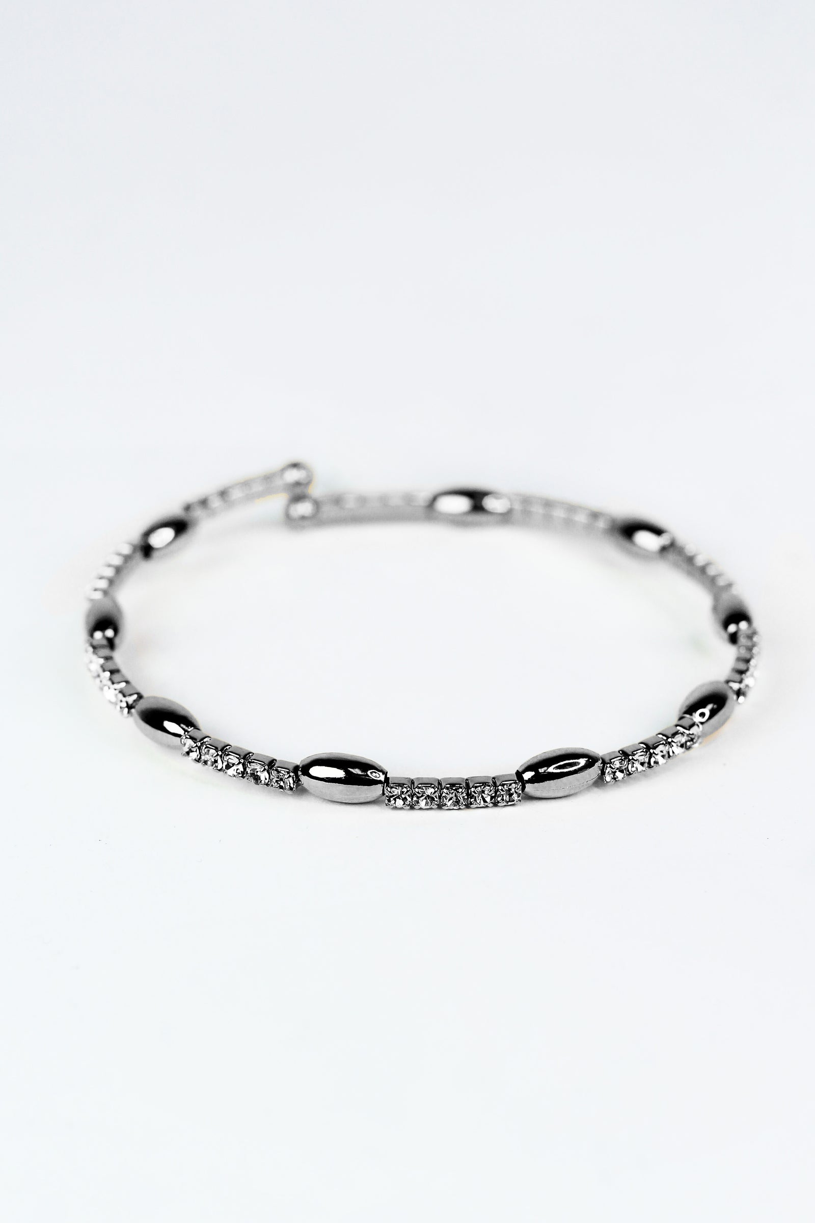 Brush Barrel & Five Stone Alternate Bracelet