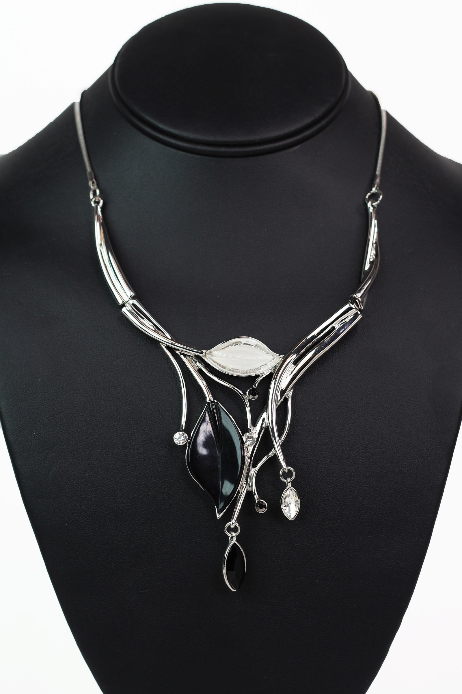 Almond Leaf & Branch Necklace - Glitz & Ears Boutique