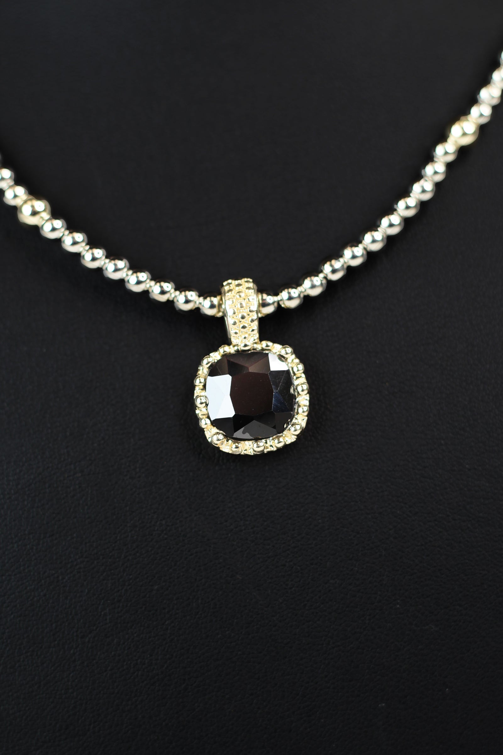 Two Toned Bead Necklace w/ Square Gemstone Pendant