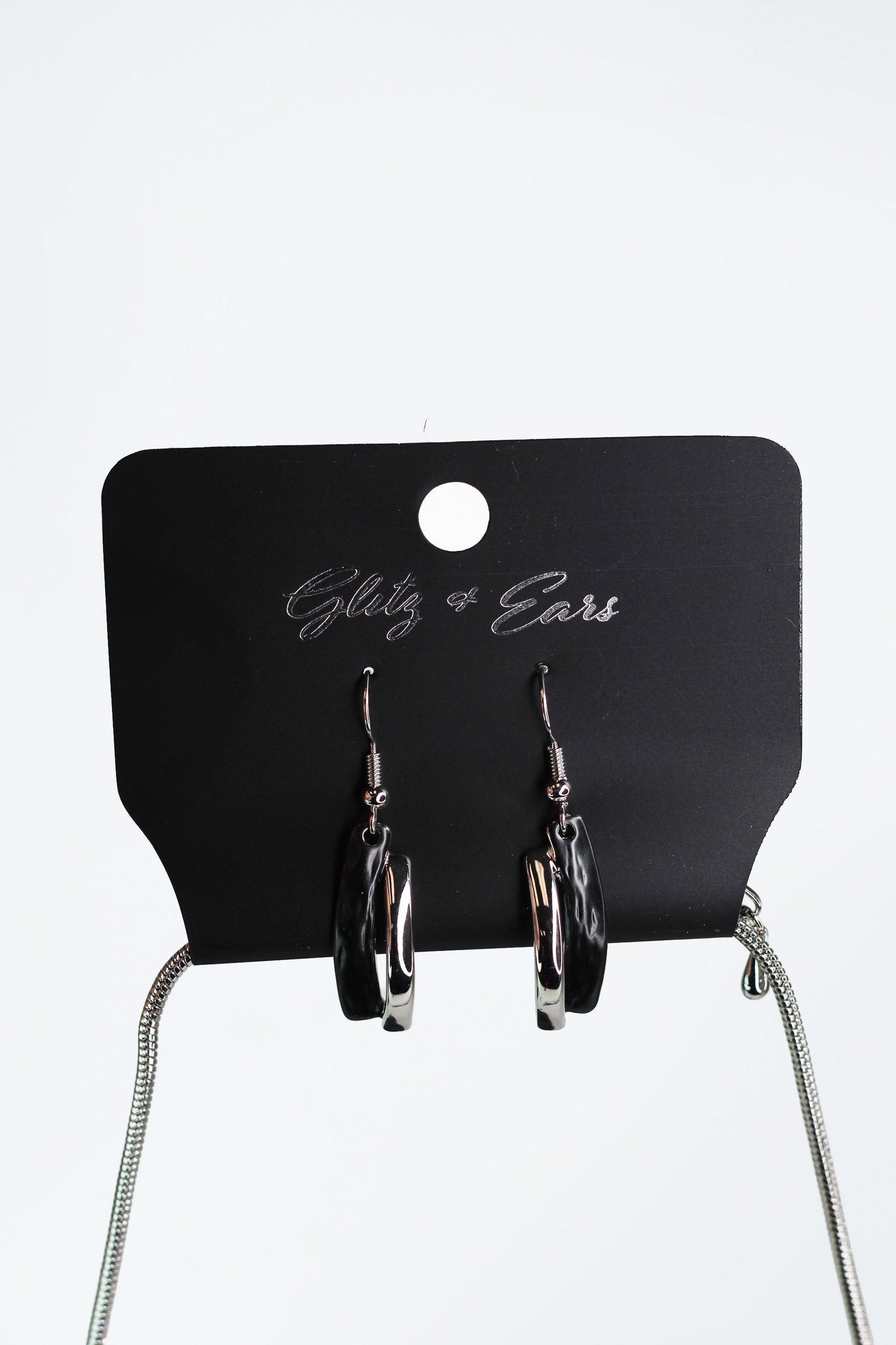 Metal & Gemstone Crosshatch Bib Necklace - Glitz & Ears Boutique