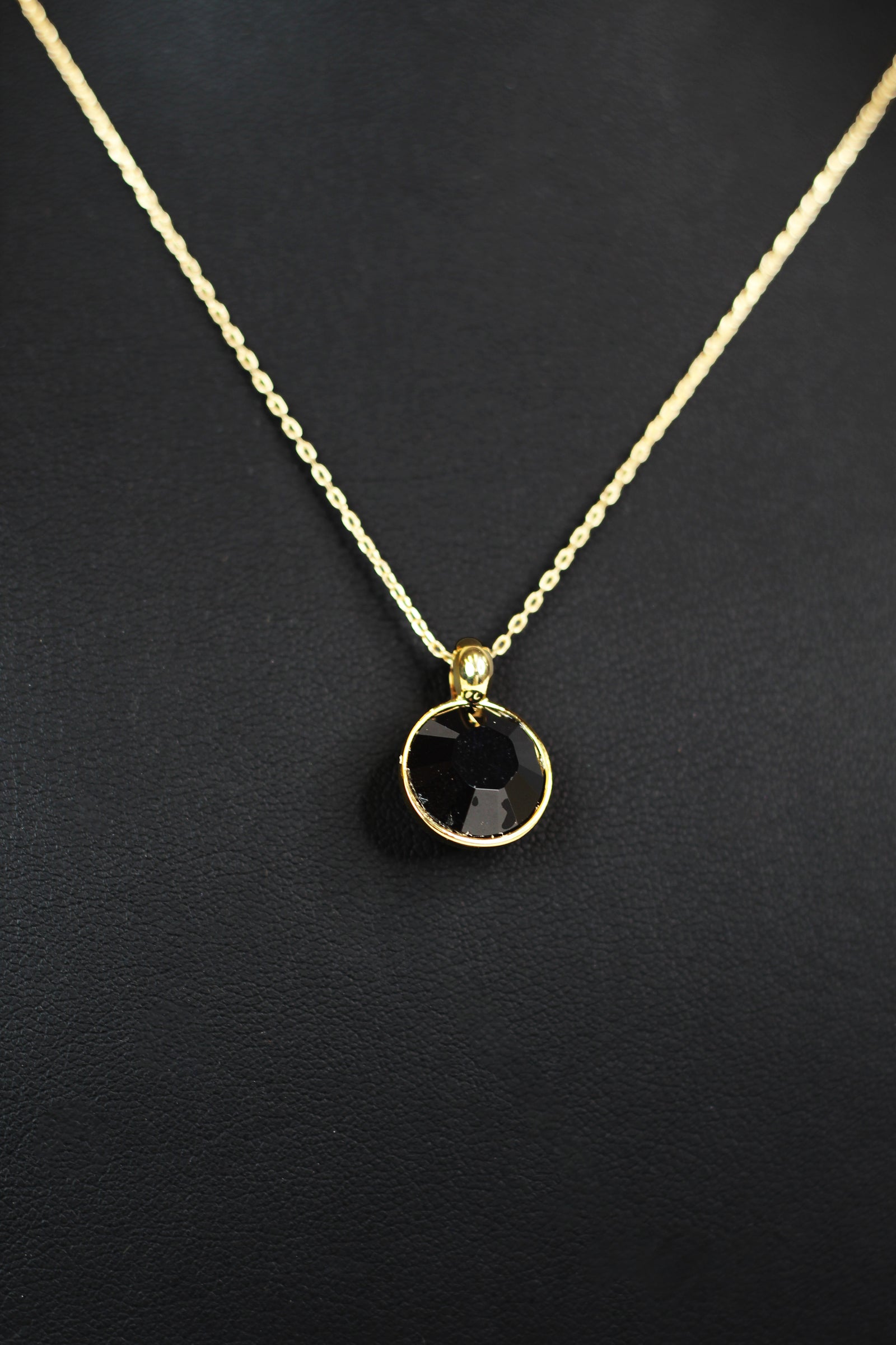 Large Stone Black W/ Gold Chain