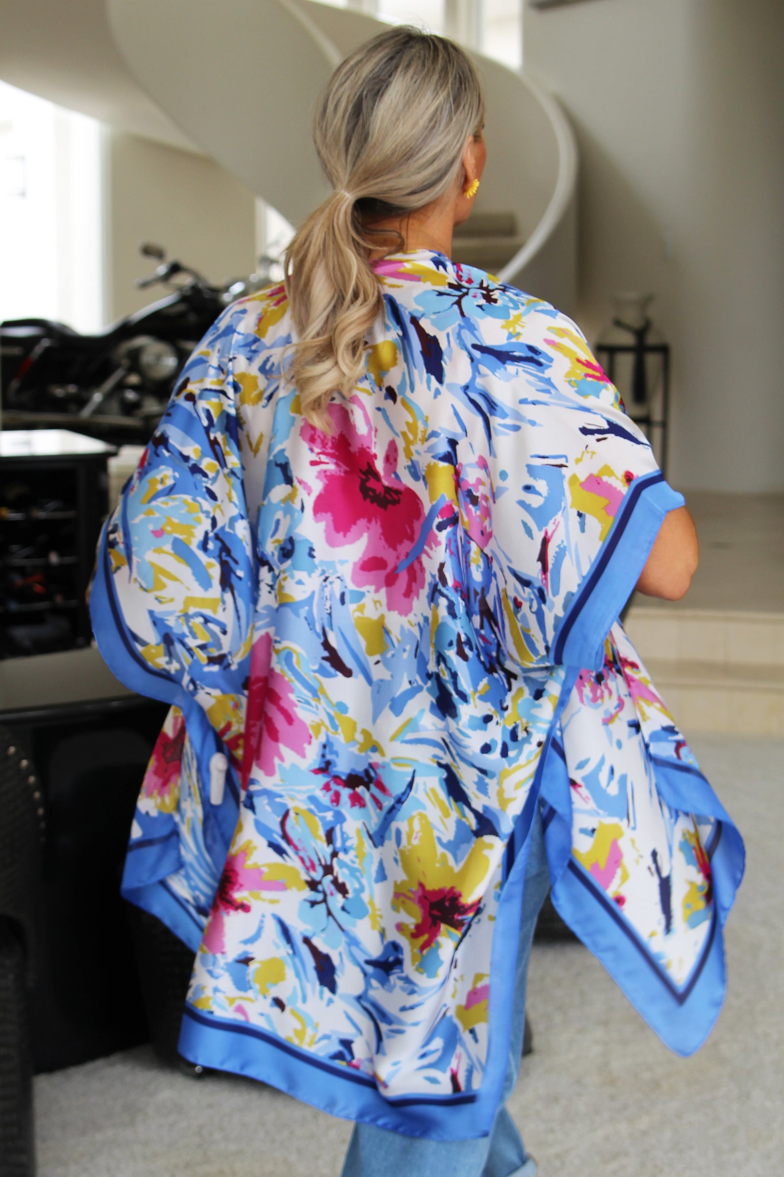 Silky Floral Print Kimono