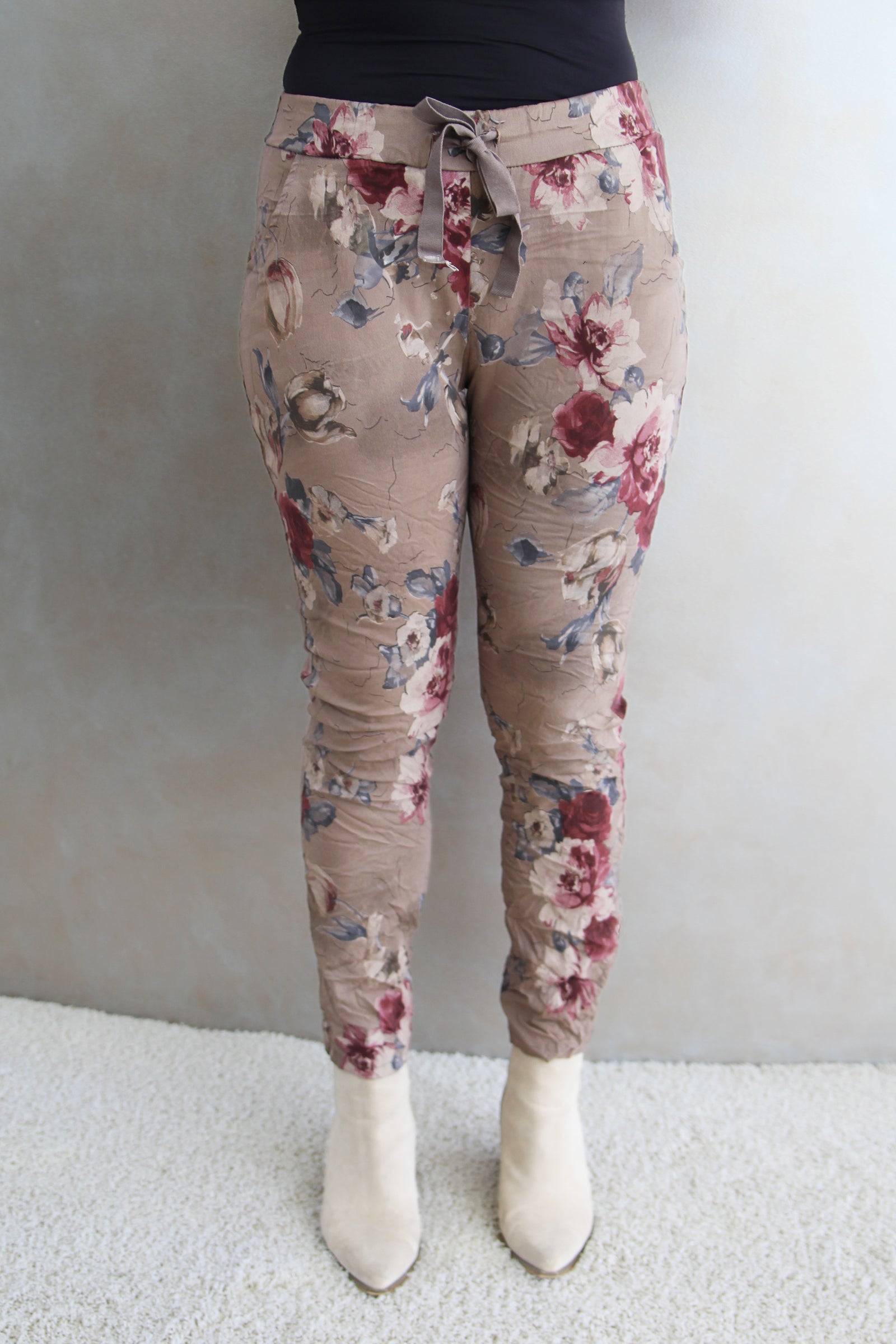 Floral Print Crinkle Joggers