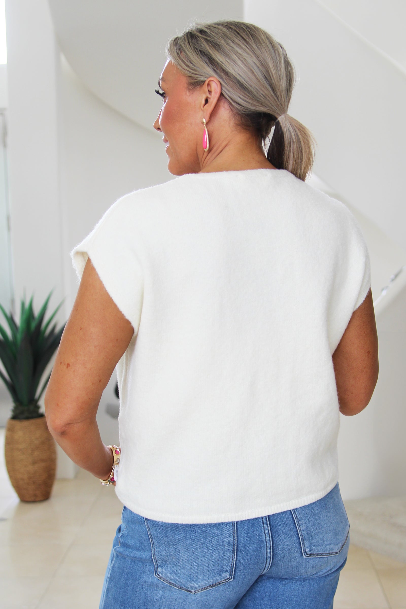 Sleeveless Button Down Sweater Vest w/ Embroidered Roses
