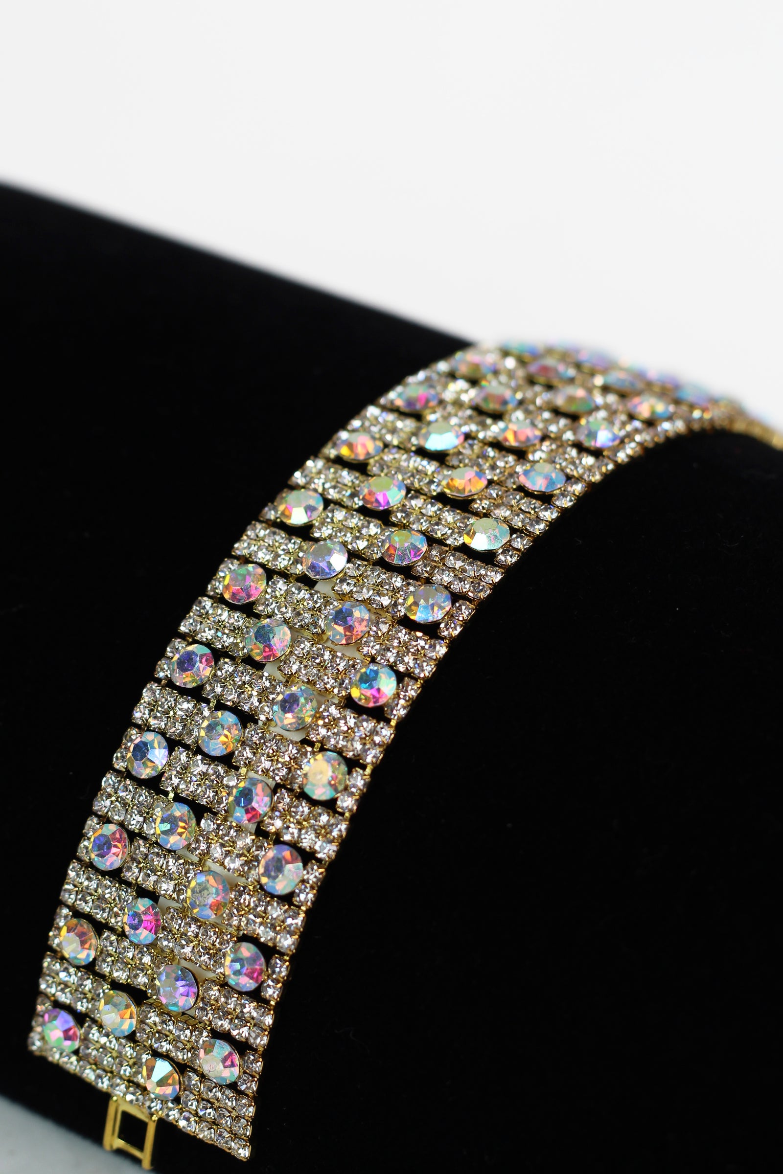 Wide Rhinestone Stagger Raised Stones Tennis Bracelet