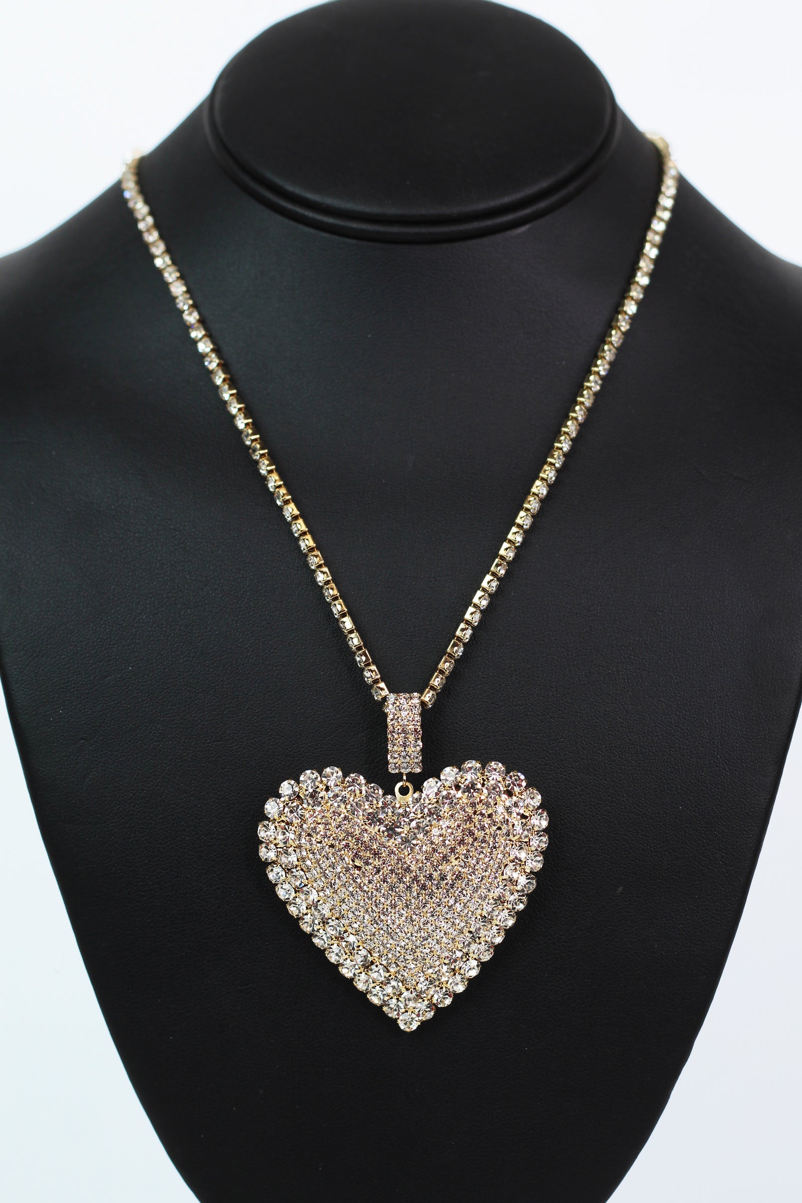 Different Size Stone Large Rhinestone Heart & Chain Necklace