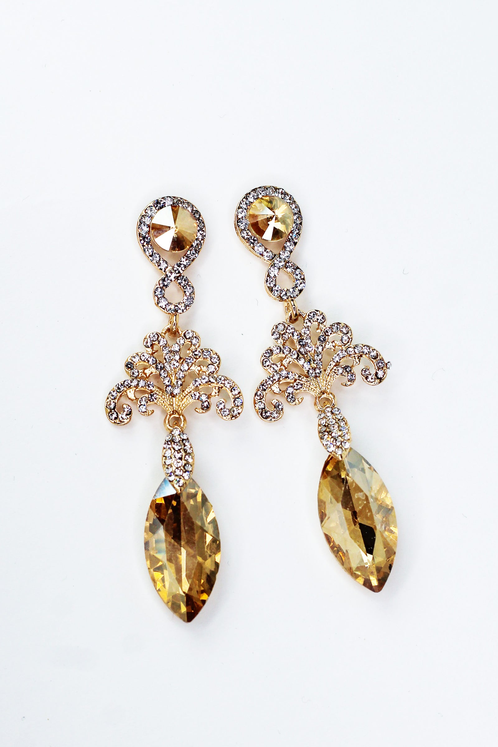 Swirl Cluster Almond Stone Dangle Earring - Glitz & Ears Boutique