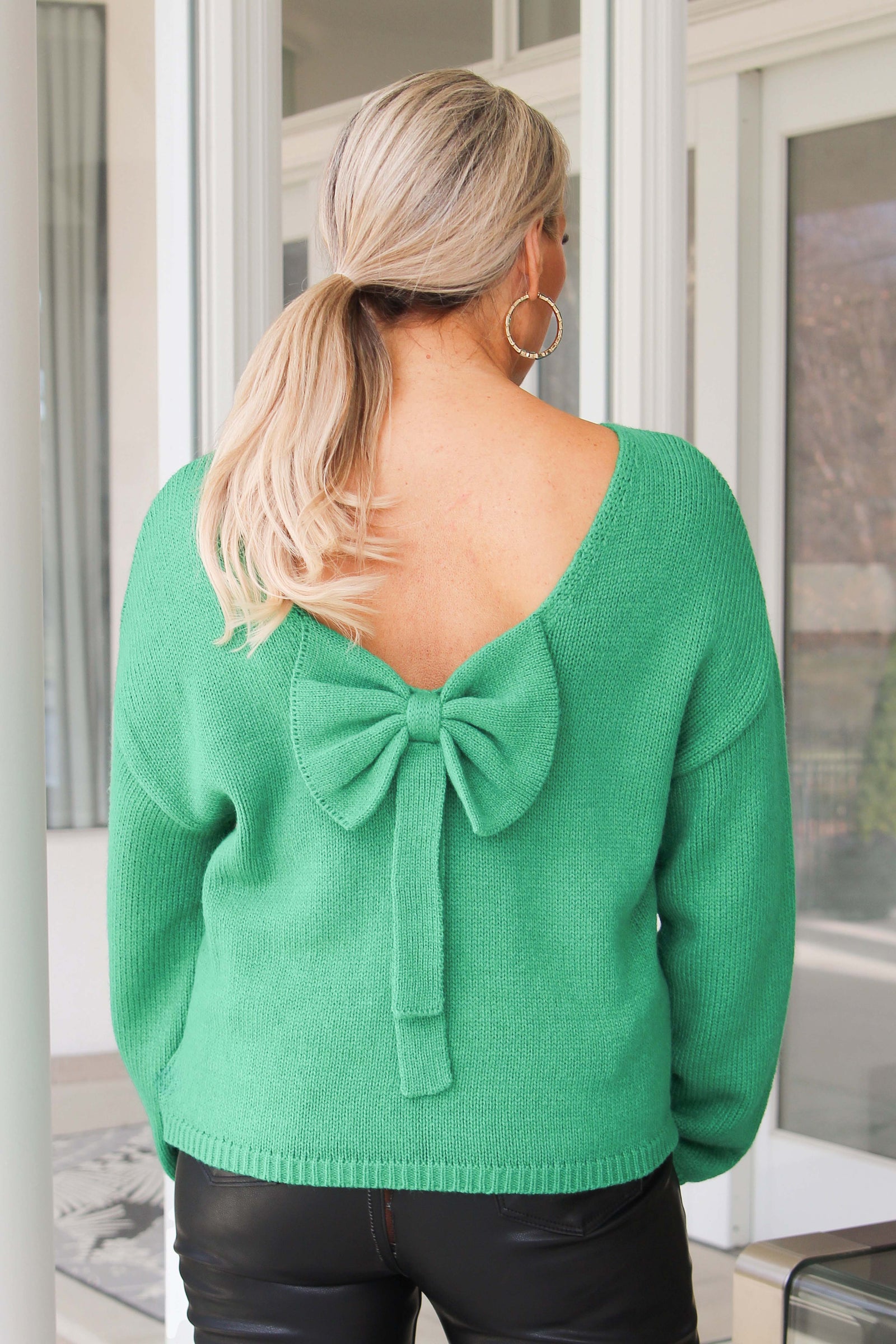 Bow in Back Sweater w/ Loose Sleeves