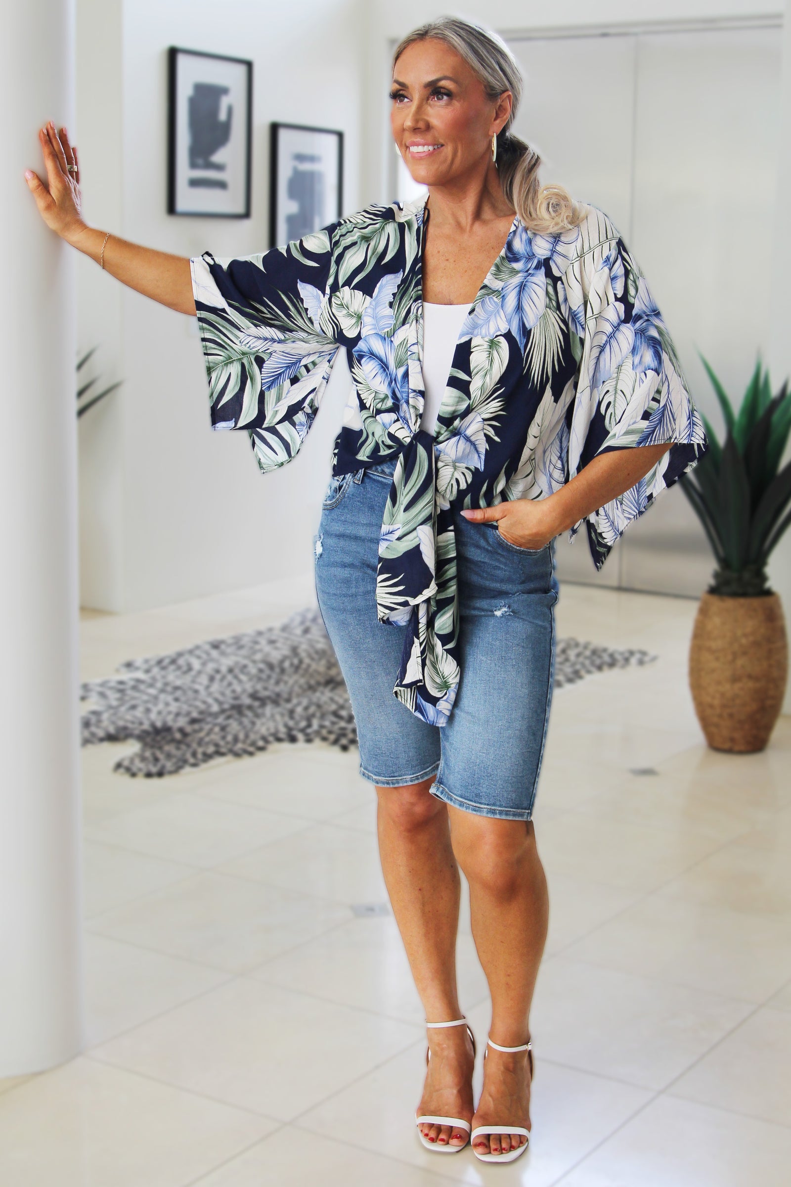 Tropical Floral Three Quarter Tie Front Kimono Cardigan