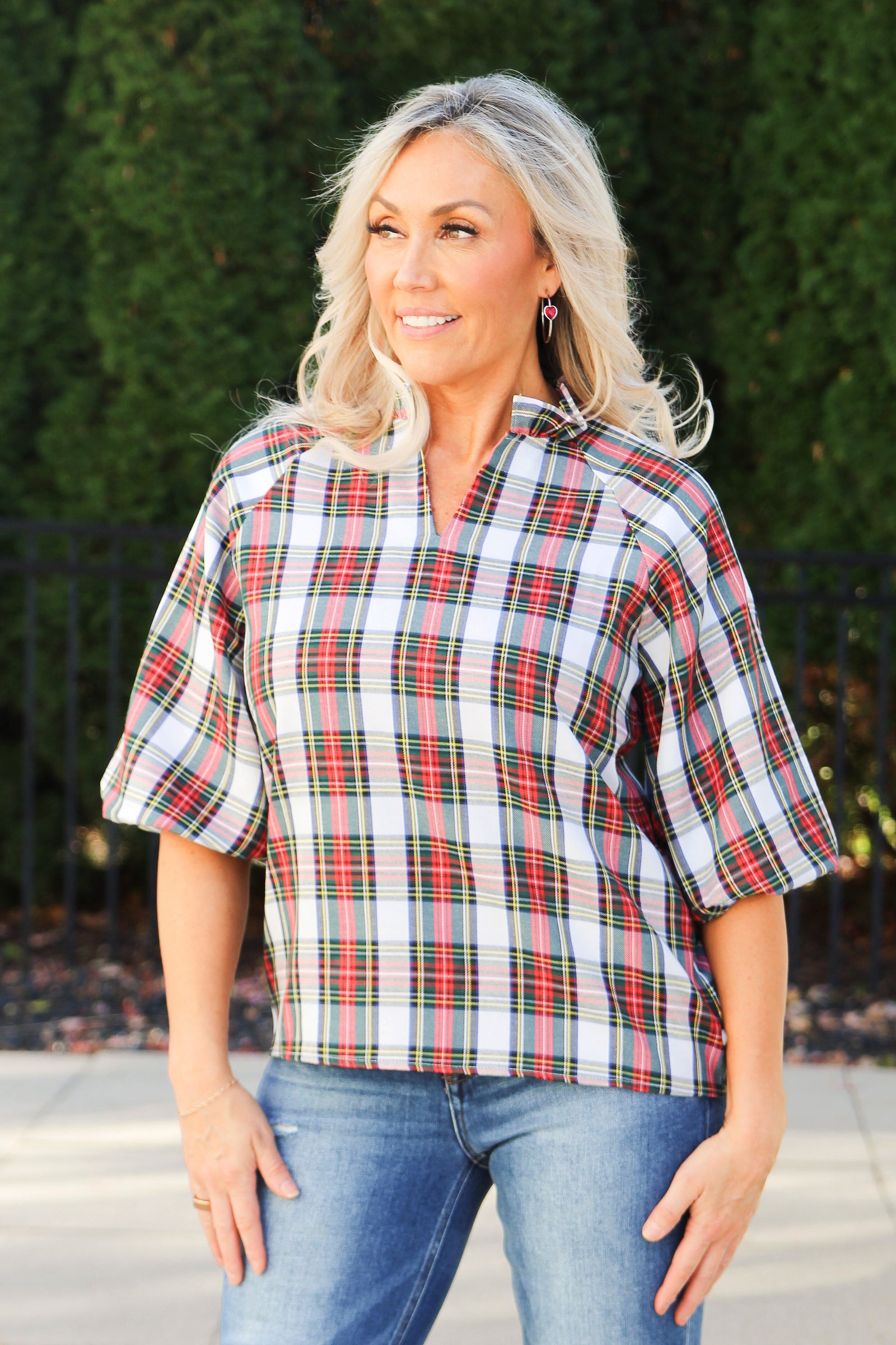 Ruffle Neck Plaid Top w/ Loose Short Sleeves