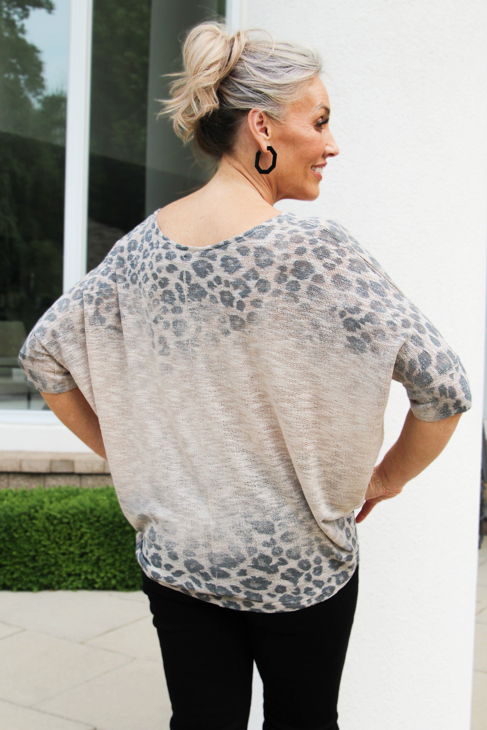 Leopard Print Ombre Lightweight Sweater