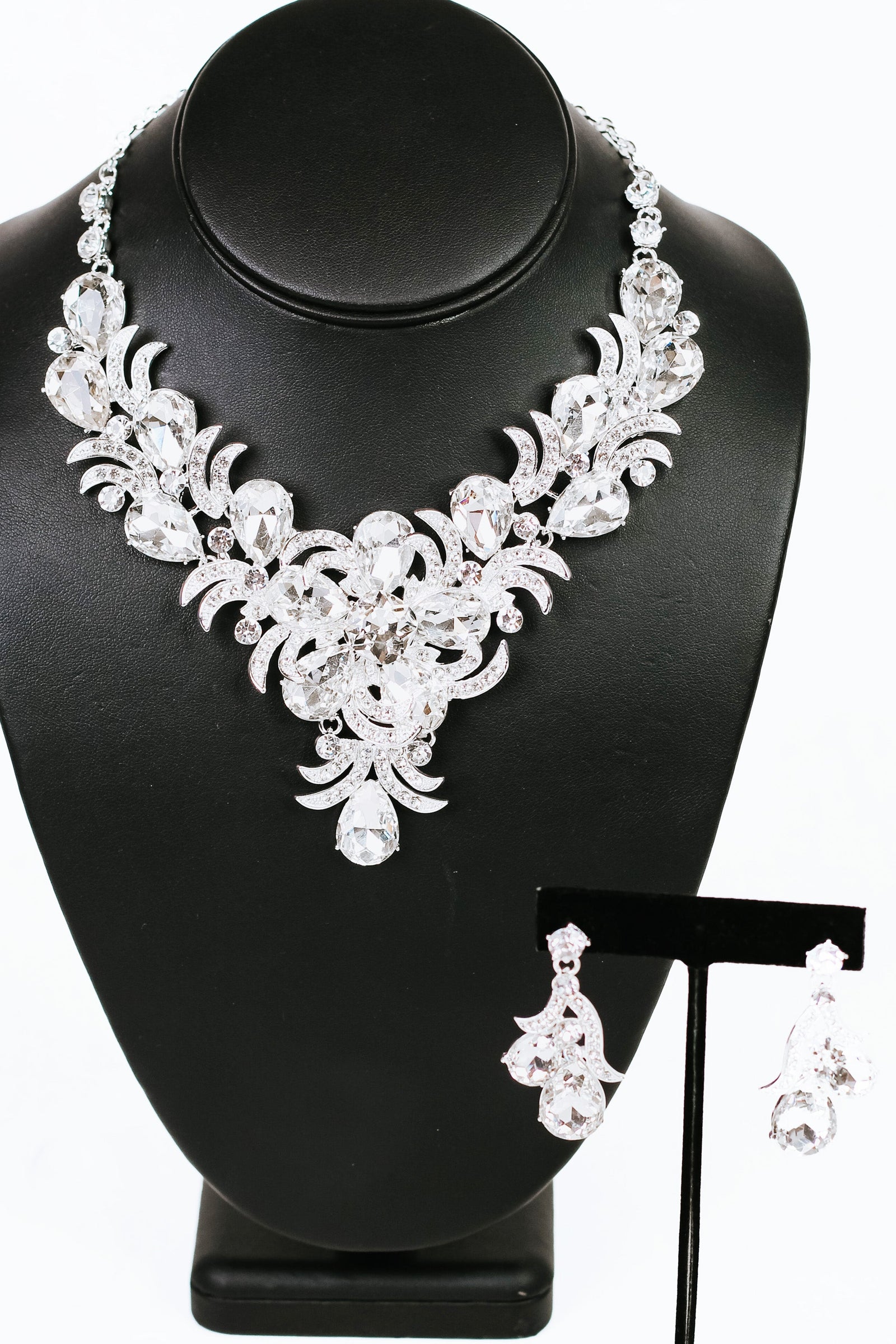 Teardrop Round & Pave Statement Necklace