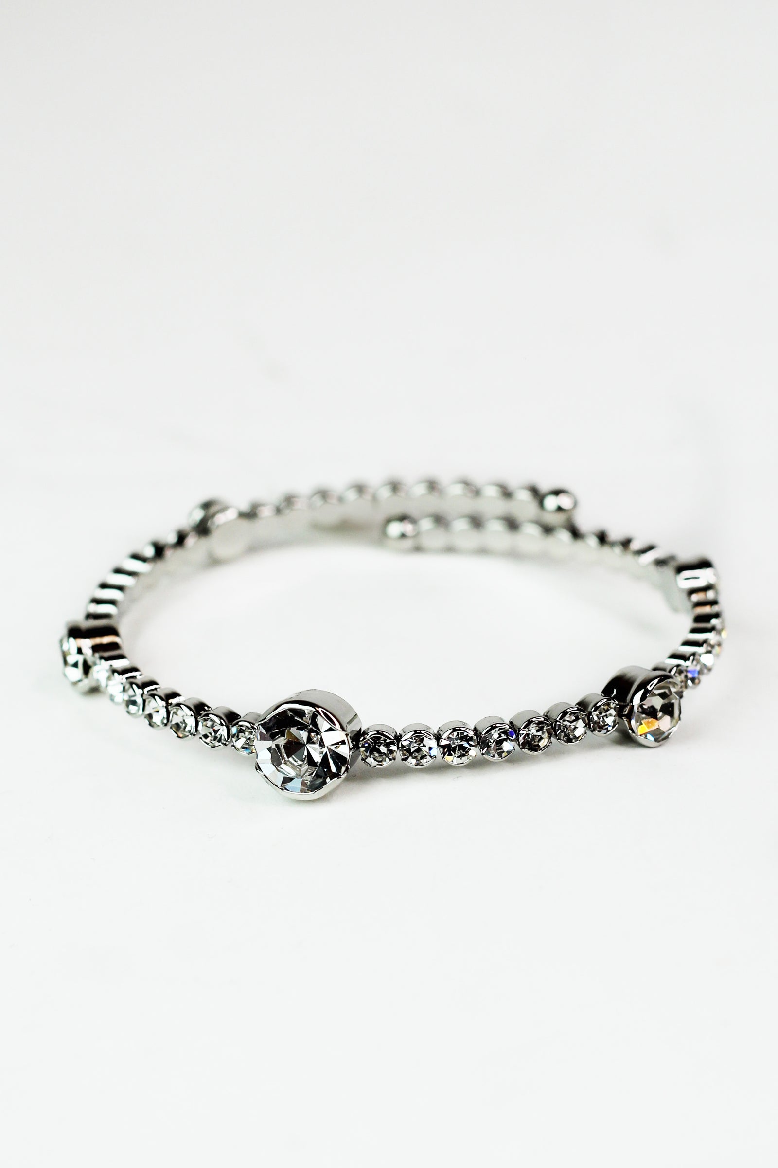 Circle Stone Large Stone Middle Bracelet