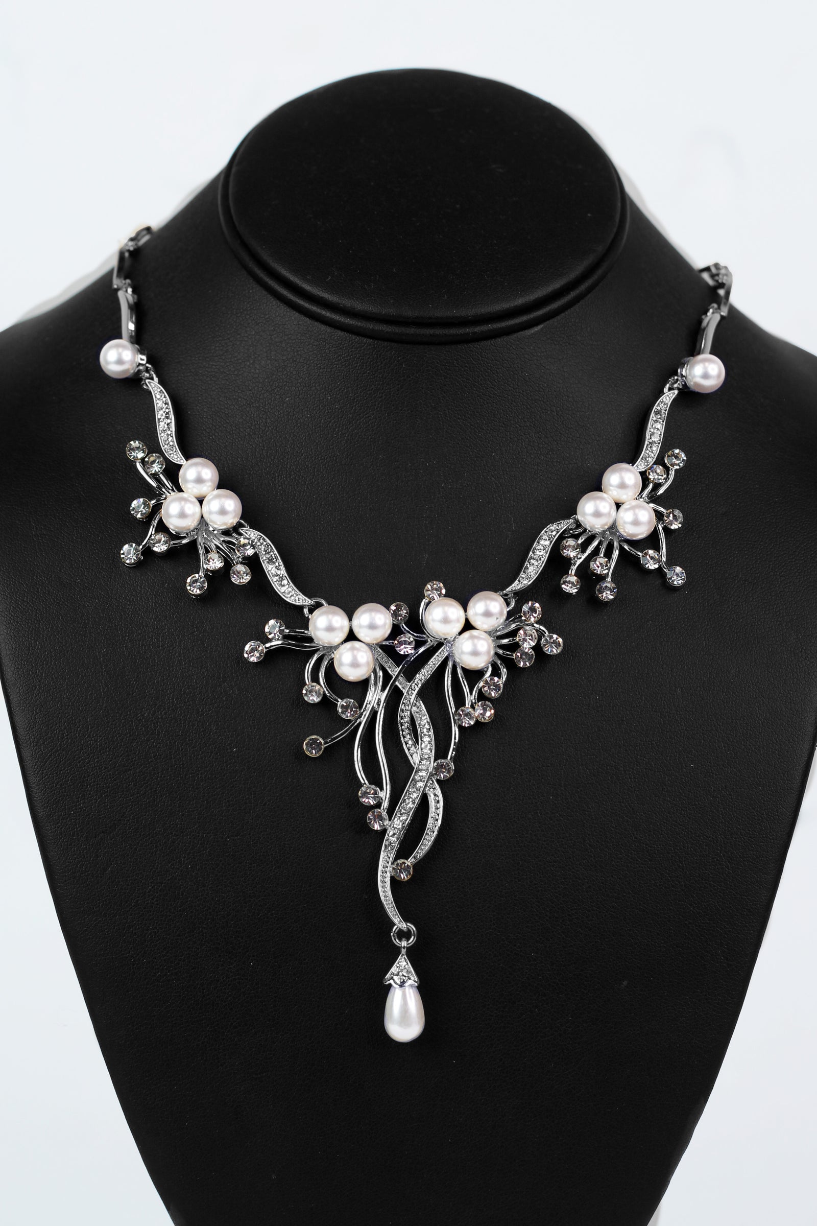 Rhinestone Pearl Dropdown Necklace