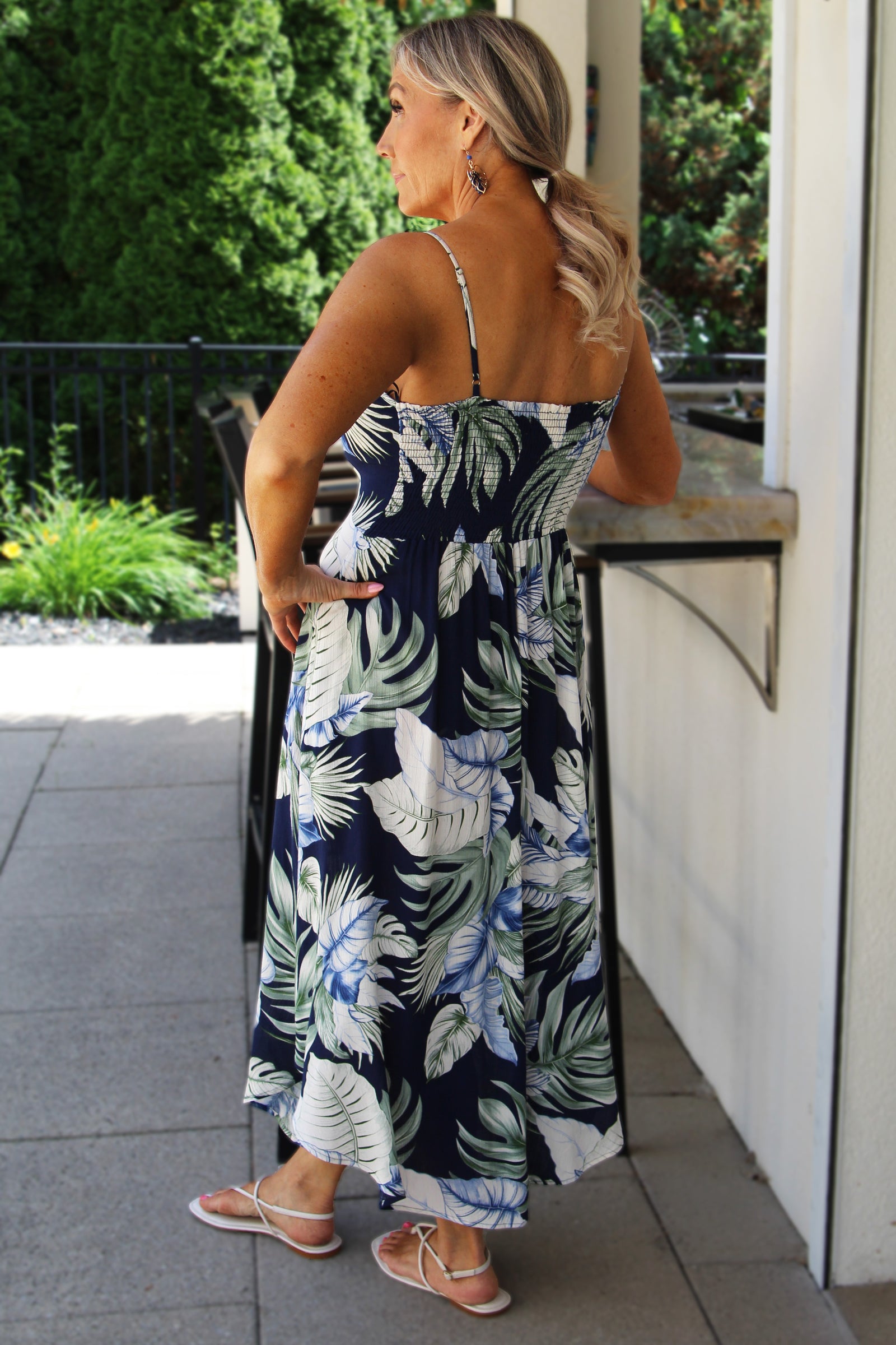 Tropical Print Ruched Midi Dress w/ Pockets & Round Hem