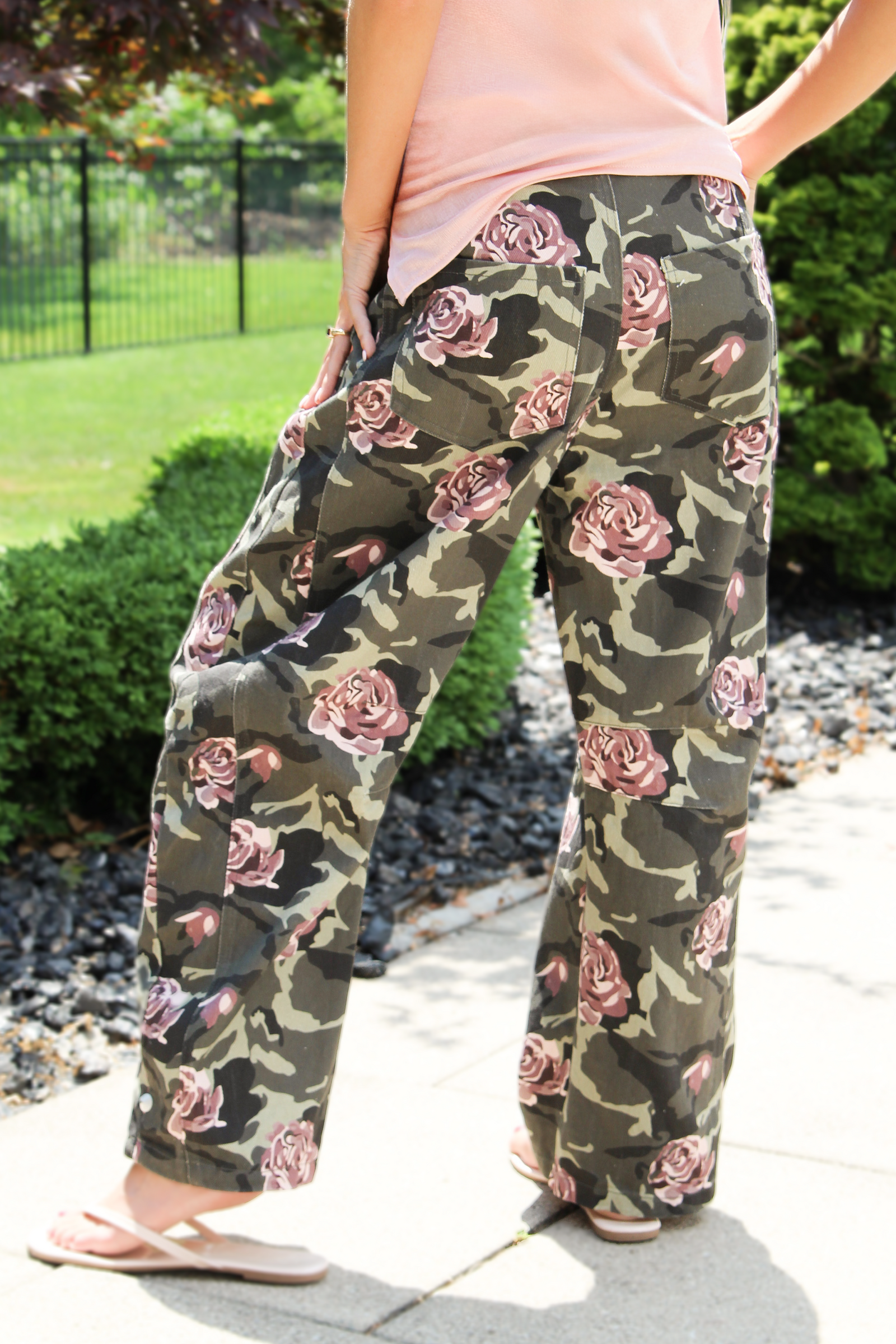 Floral Camo Print Barrel Pants