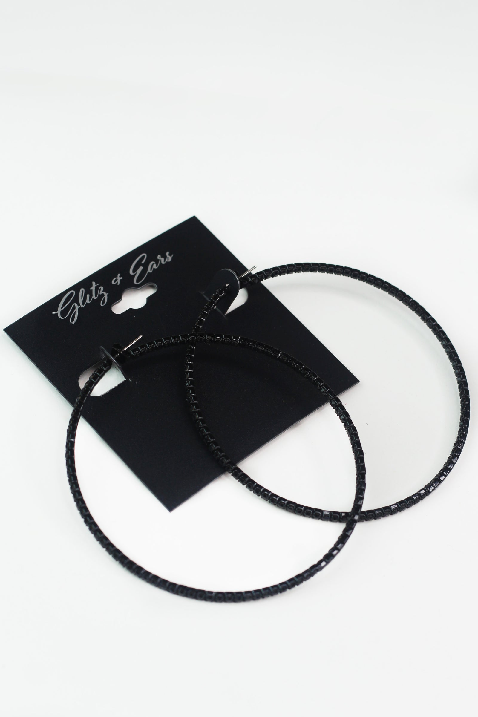 XL Thin Single Row Outside Hoop