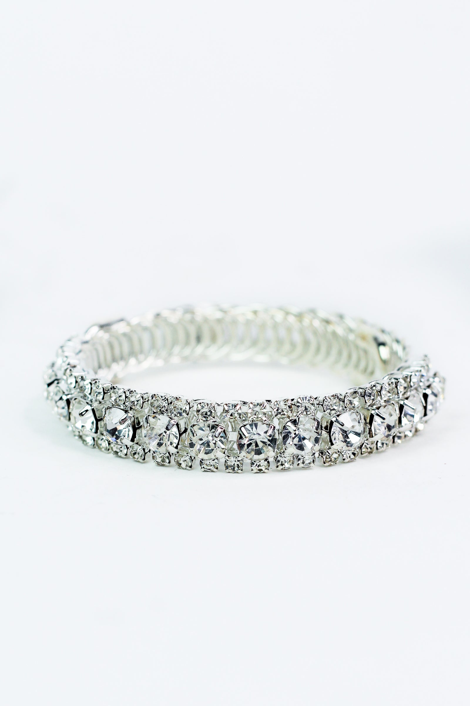 Raised Larger Stone Row Middle Bracelet