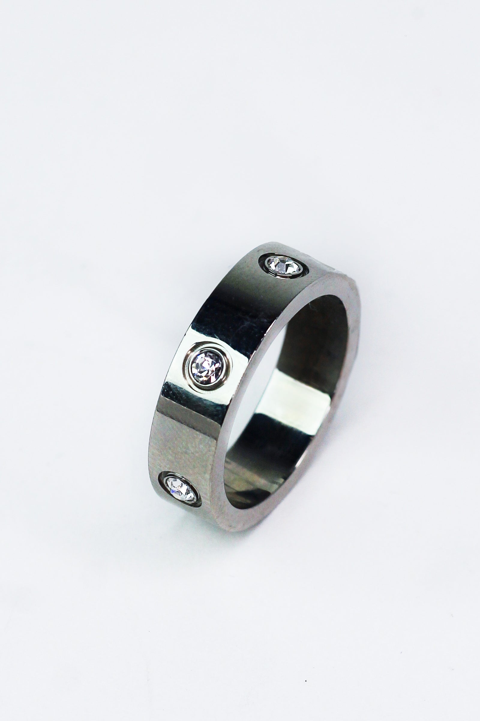 Thick Metal Band Spaced Stones Ring