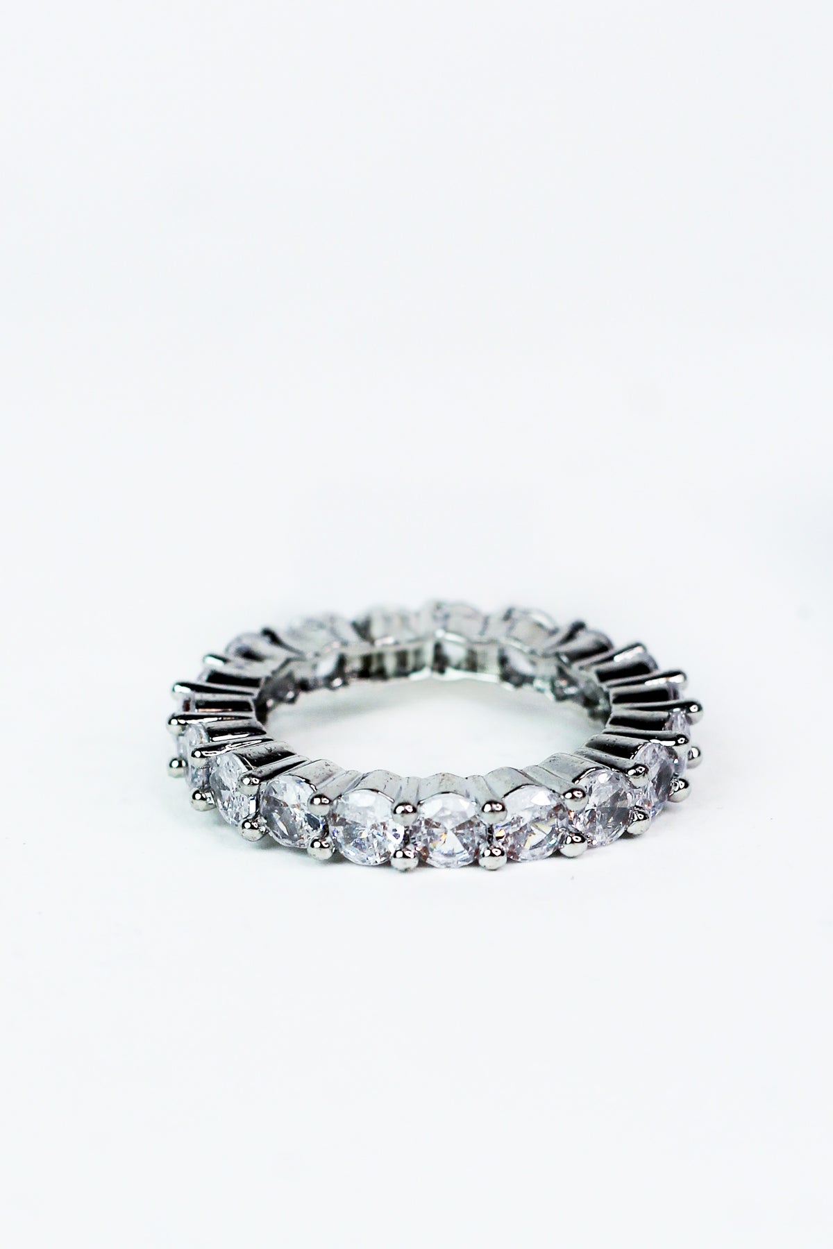 All Circle Stone Band Ring