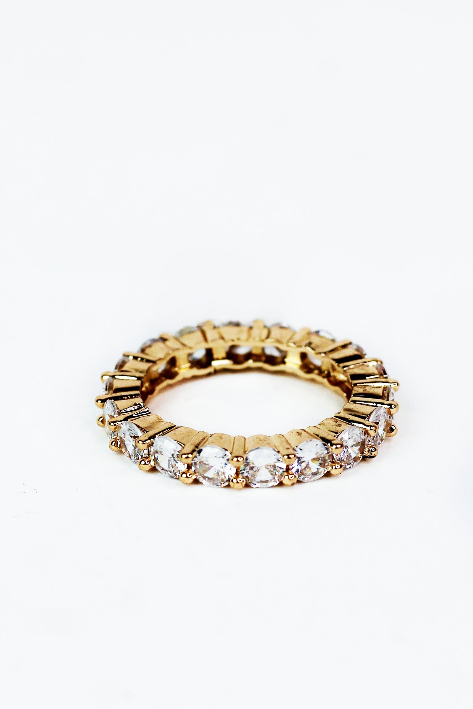 All Circle Stone Band Ring