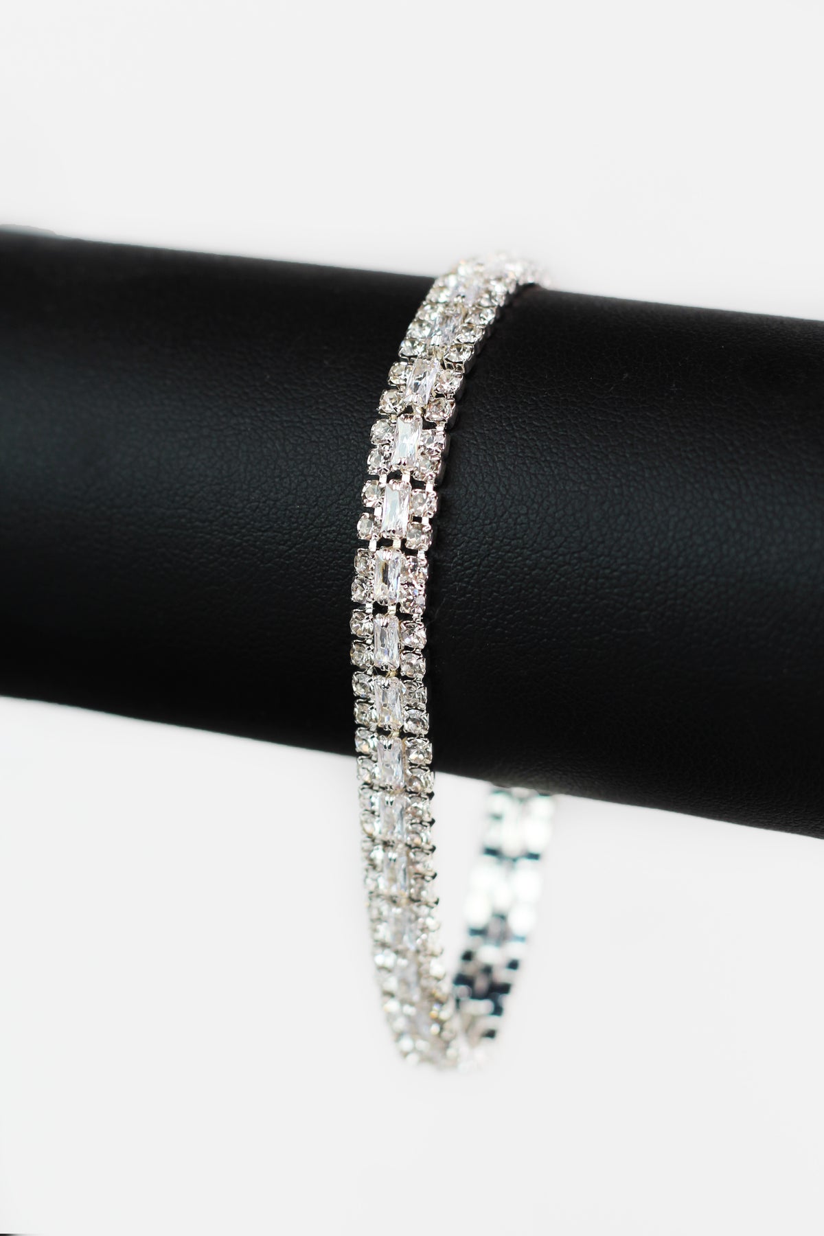 Dainty Rhinestone Top &amp; Bottom Baguette Tennis Bracelet