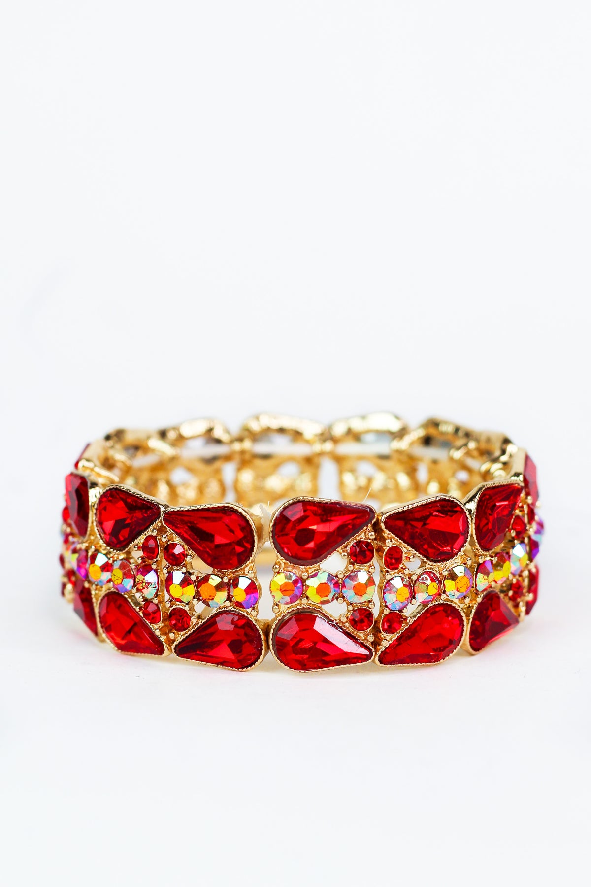 Opposite Sideway Teardrop Stone Row Bracelet