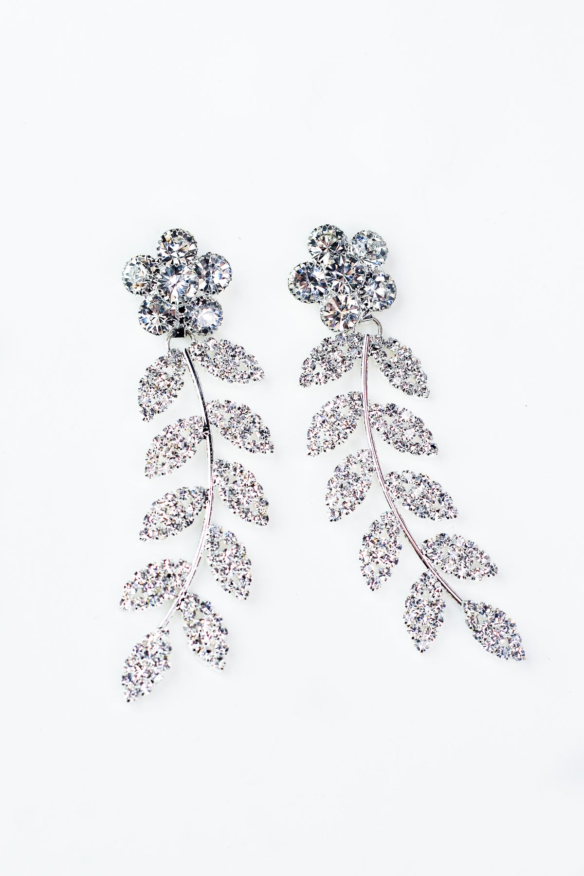 Flower Post Thin Bar Filled Almonds Earring