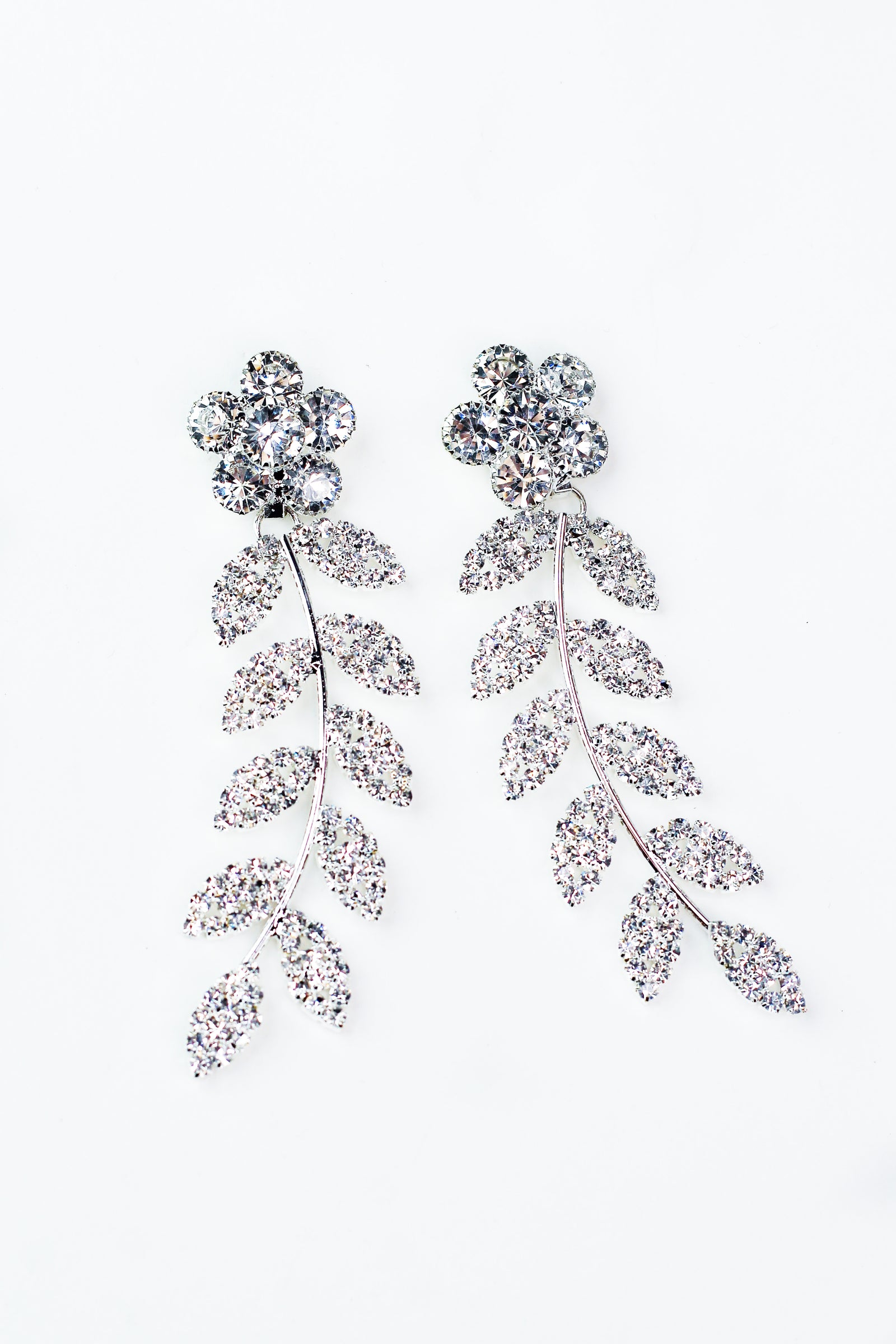 Flower Post Thin Bar Filled Almonds Earring