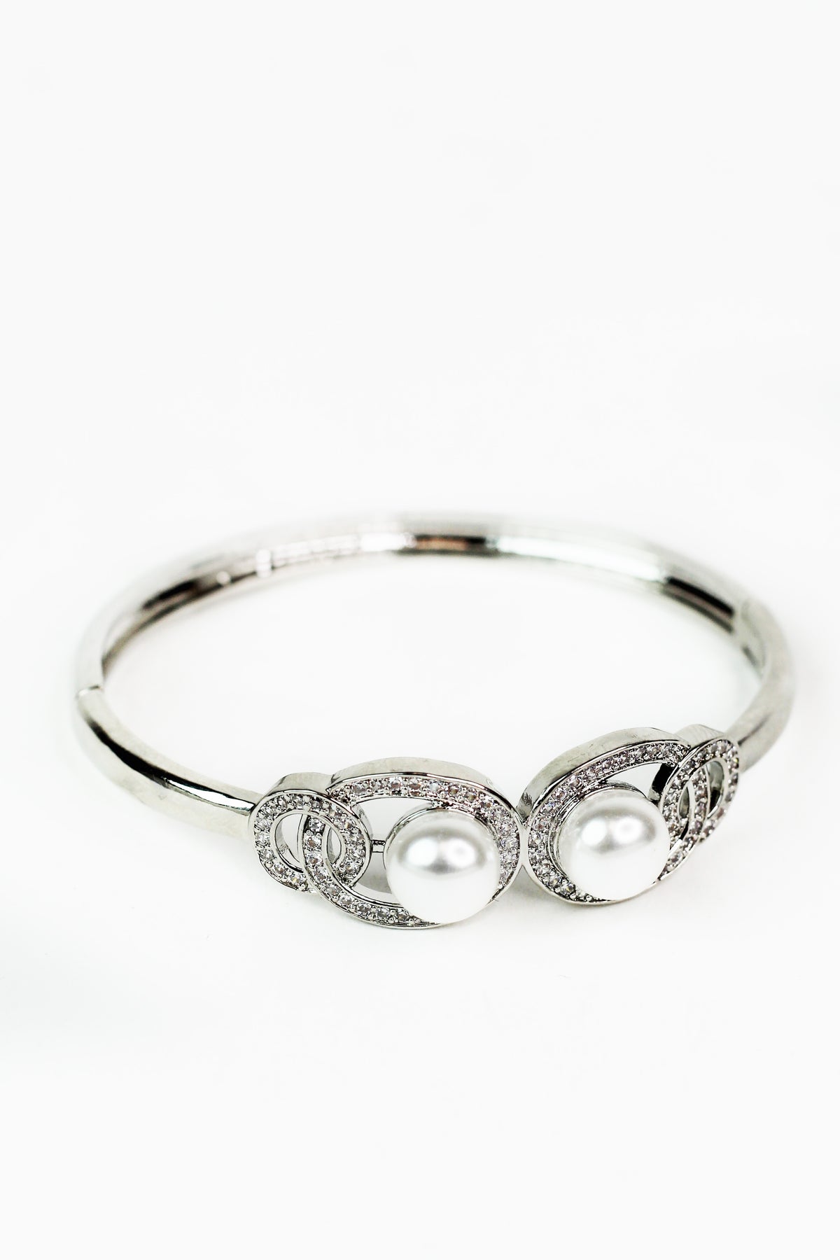 Open Rhinestone Circle Pearl Middle Bangle