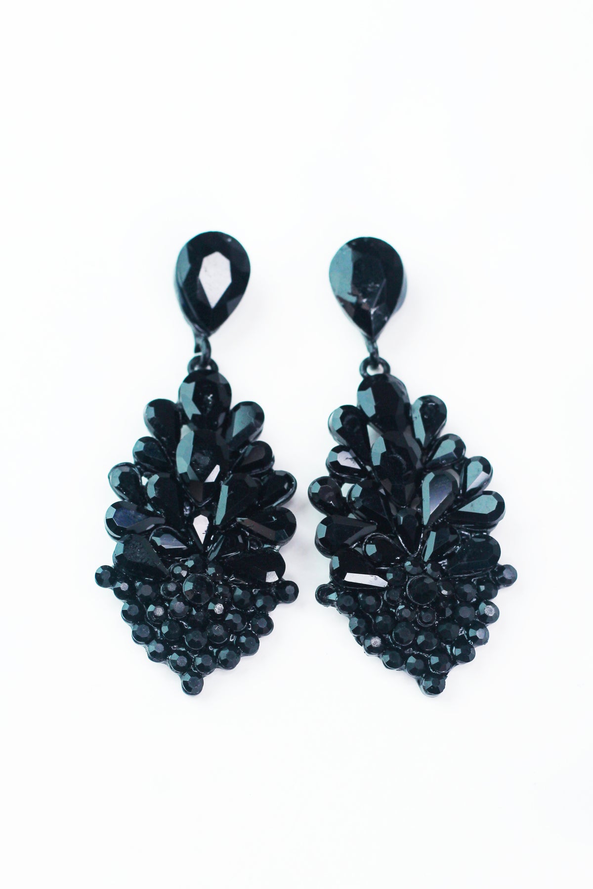 Different Size Teardrop Top Rhinestone Earrings