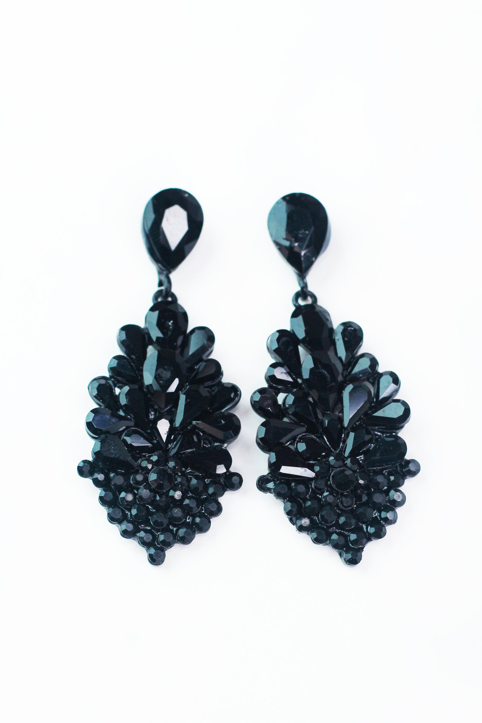 Different Size Teardrop Top Rhinestone Earrings