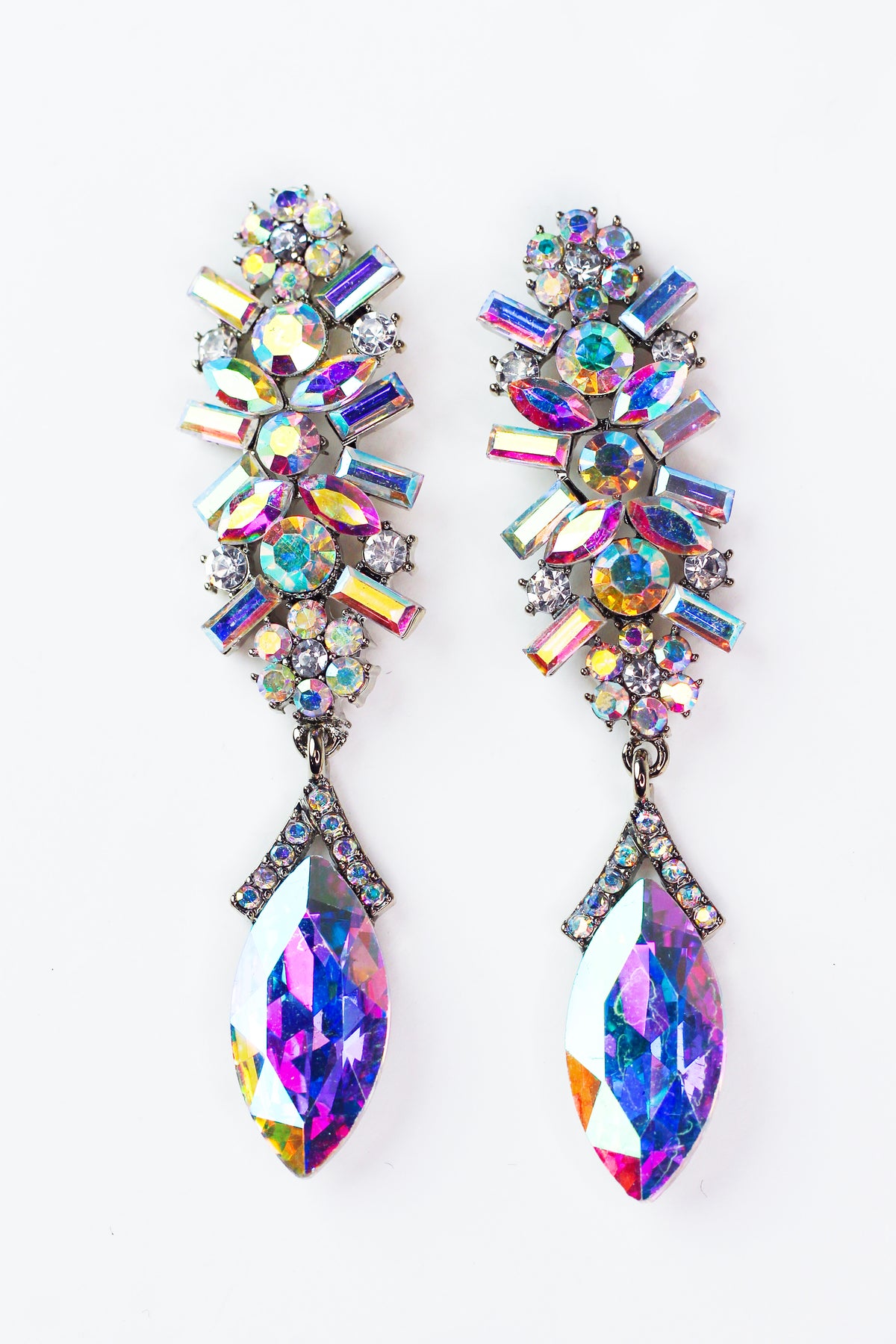 Large Baguette Leaf & Teardrop Dangle Earring